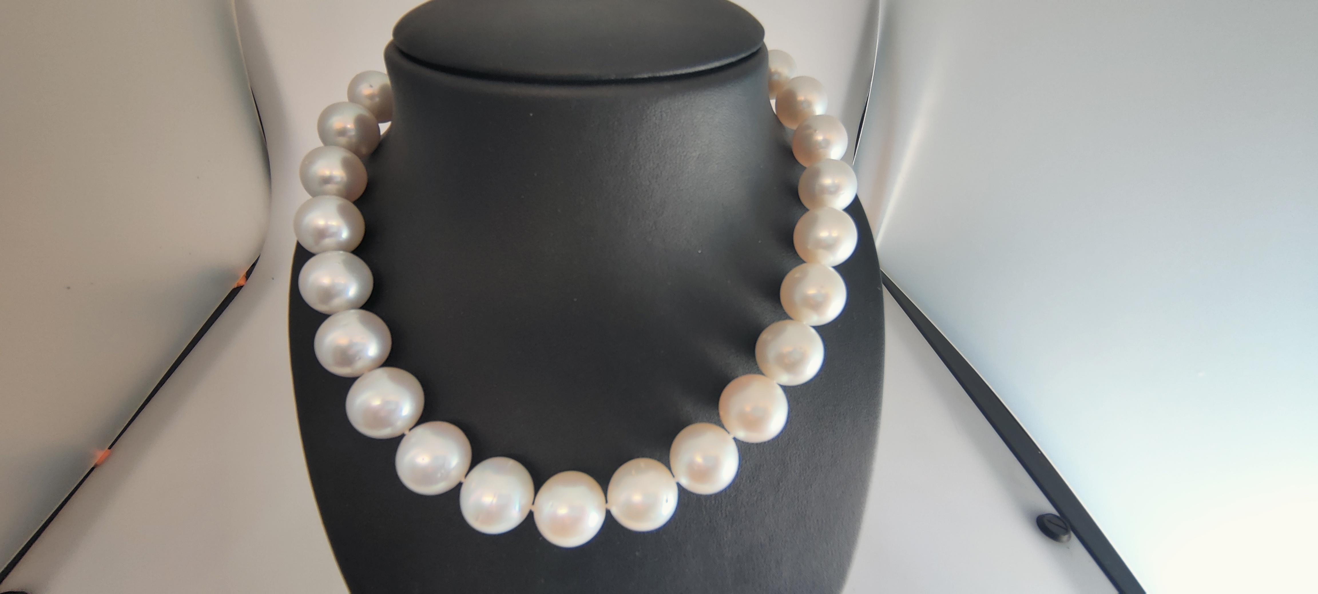 South Sea Pearl Necklace For Sale 1