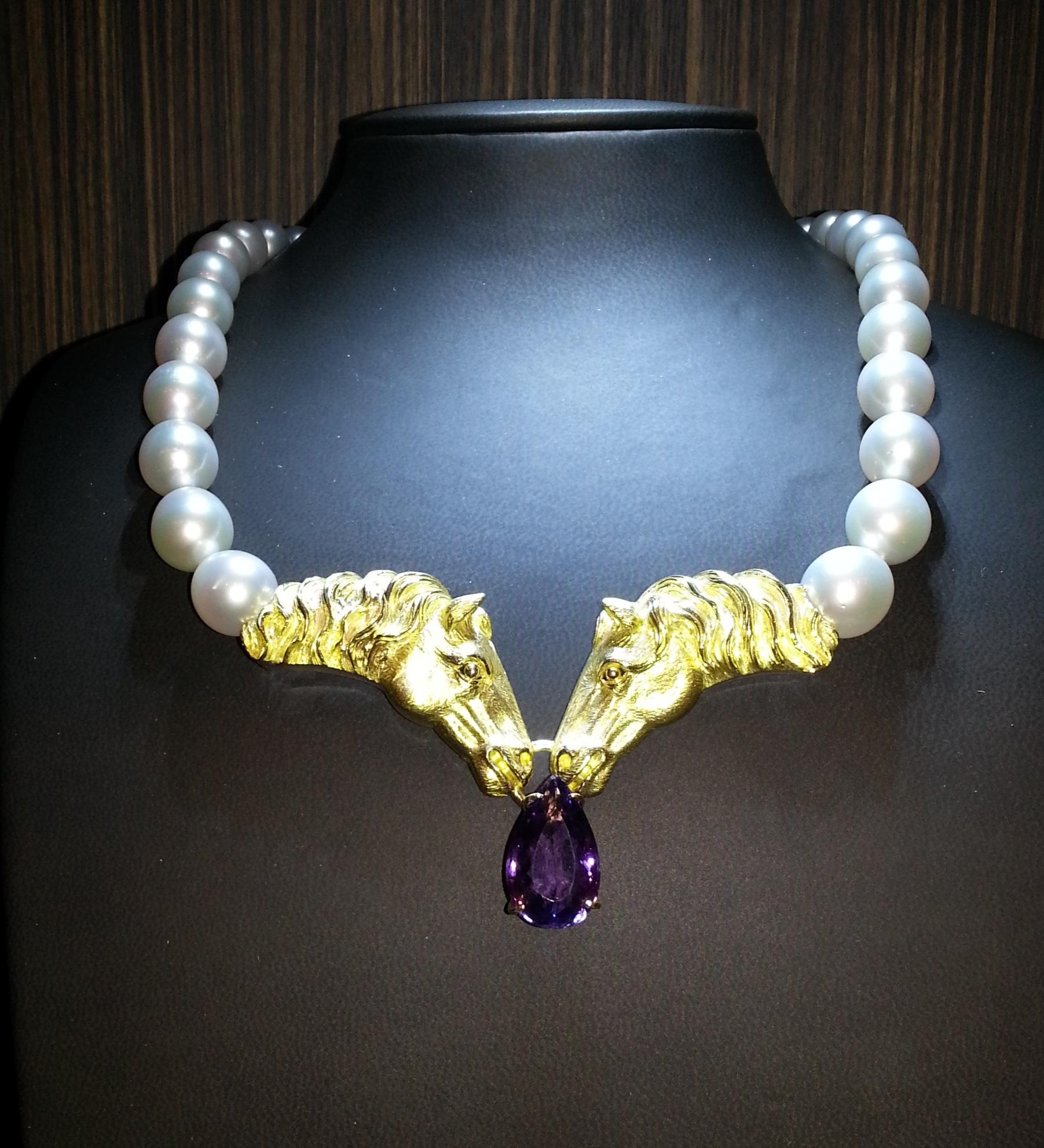 South Sea Pearl Necklace & Hand Crafted 18k Gold Horse Heads, One of a Kind For Sale 5