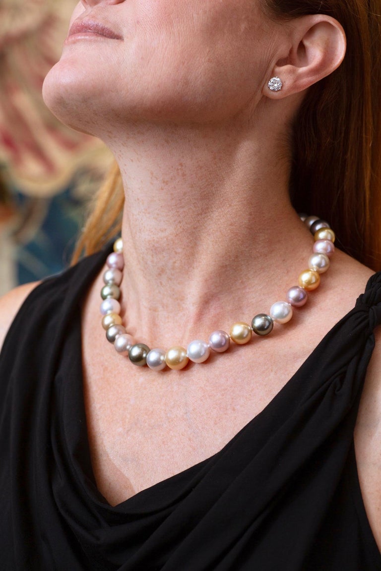 South Sea Pearl Necklace Multi-Color For Sale at 1stDibs