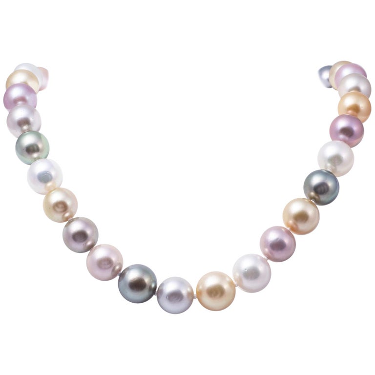 South Sea Pearl Necklace Multi-Color For Sale at 1stDibs