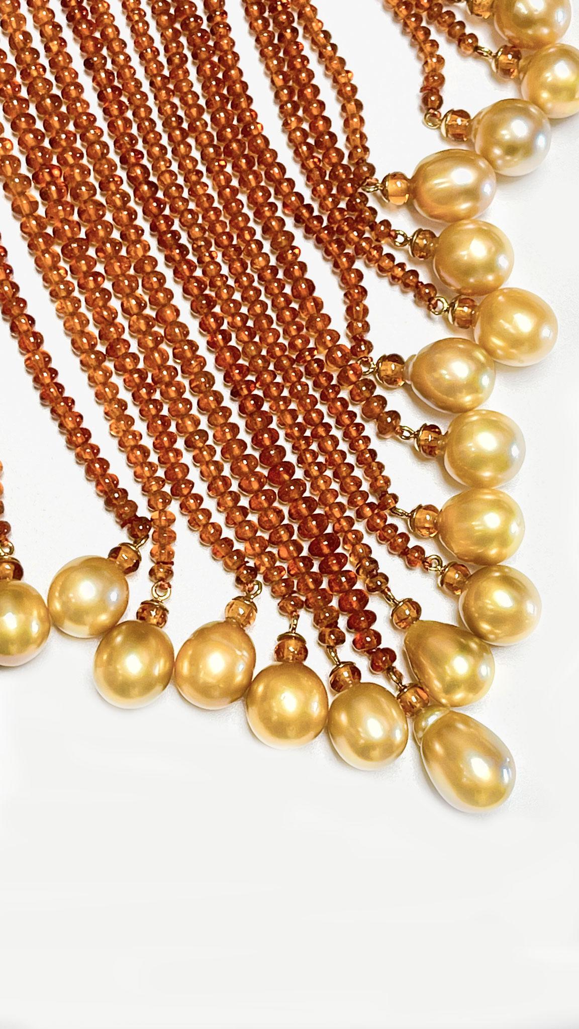Mixed Cut South Sea Pearl Necklace Set with Citrine 18k Gold For Sale