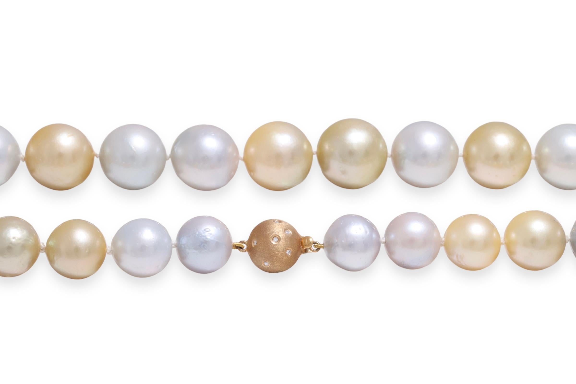 Collana di perle dei mari del sud con 18 kt. Serratura rotonda in oro con diamanti, 12 - 16,7 mm in vendita 7