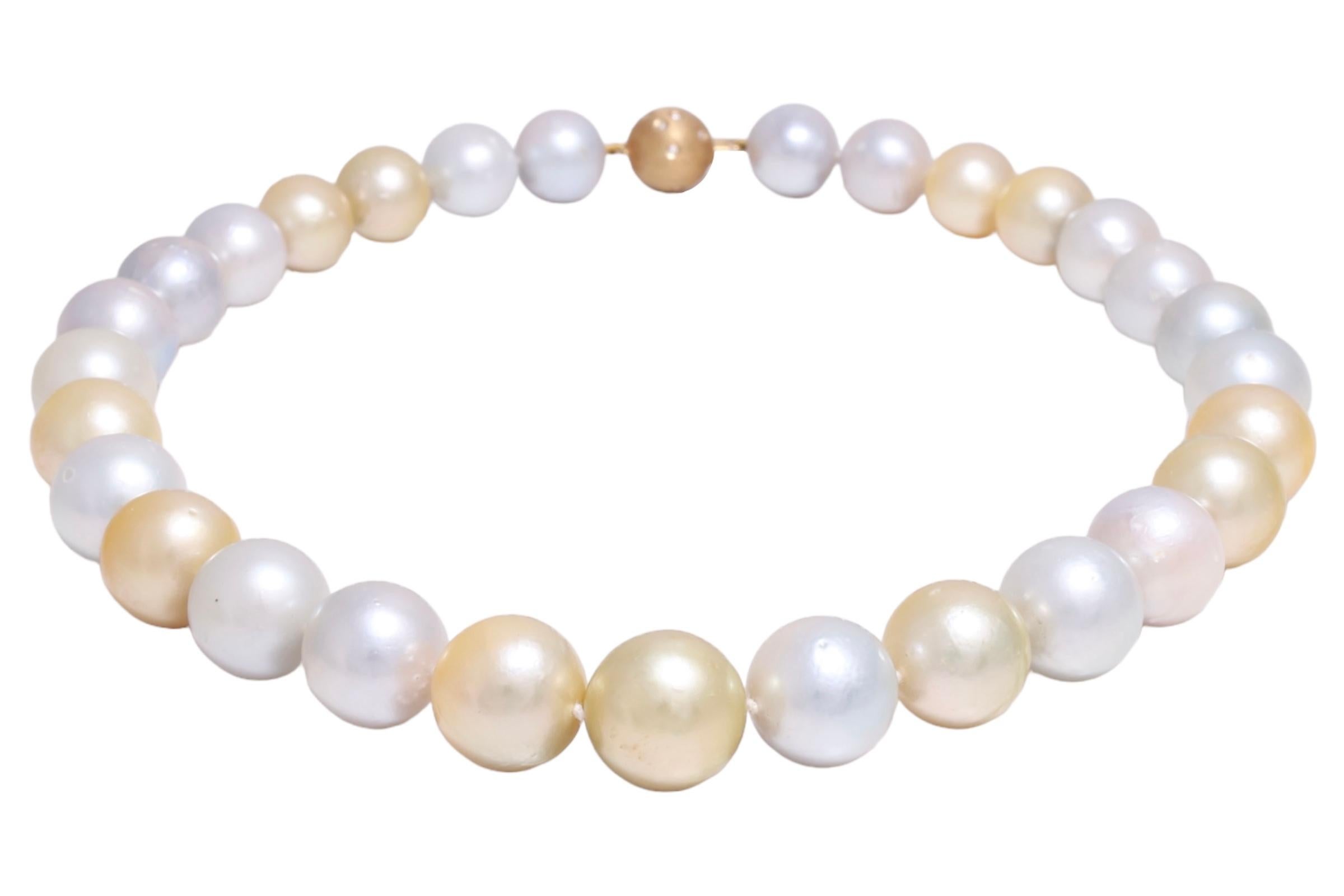 da uomo o donna Collana di perle dei mari del sud con 18 kt. Serratura rotonda in oro con diamanti, 12 - 16,7 mm in vendita