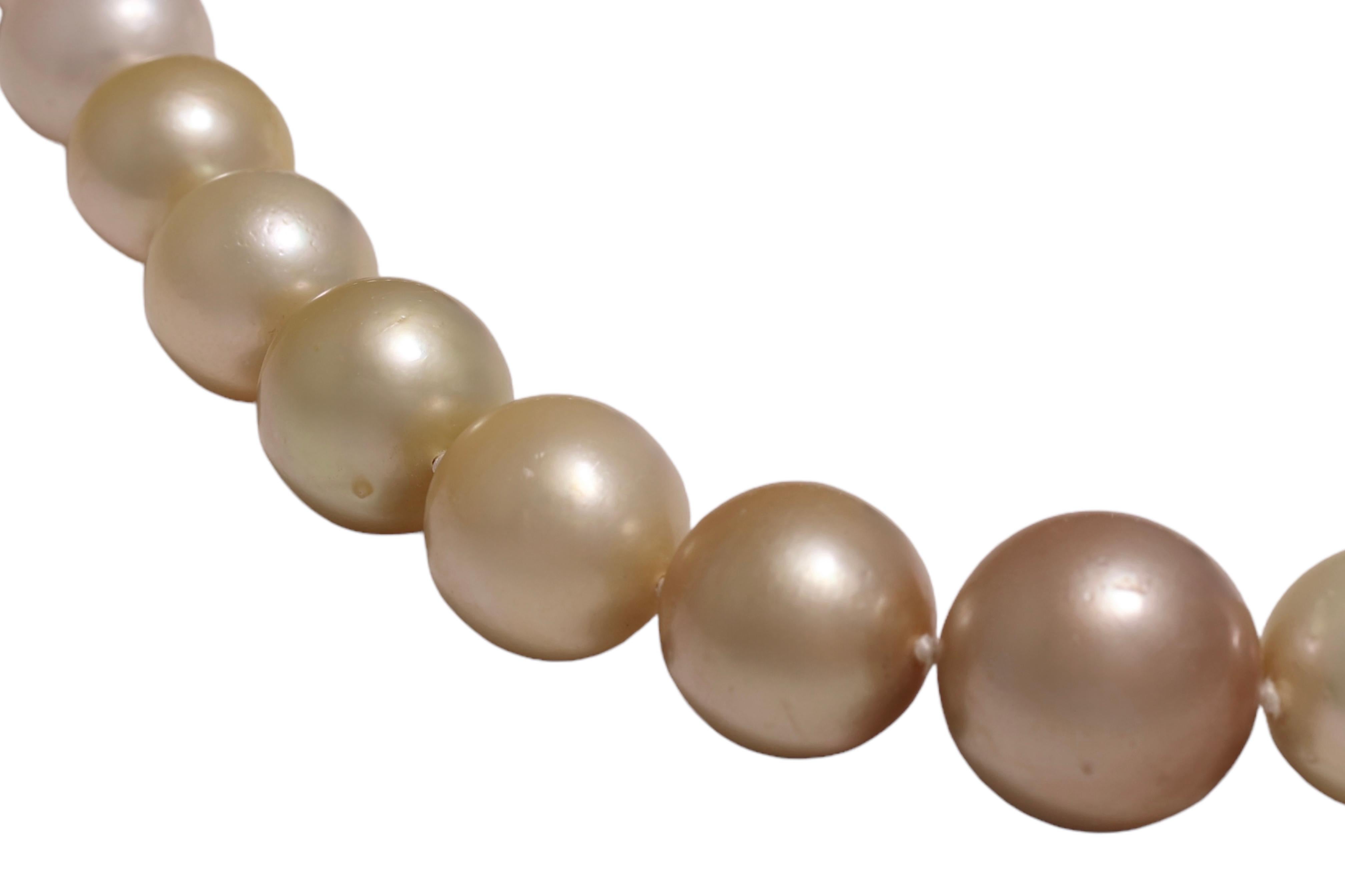 Artisan South Sea Pearl Necklace With 18 kt. White Gold Locker wi& Diamonds 11-17mm For Sale