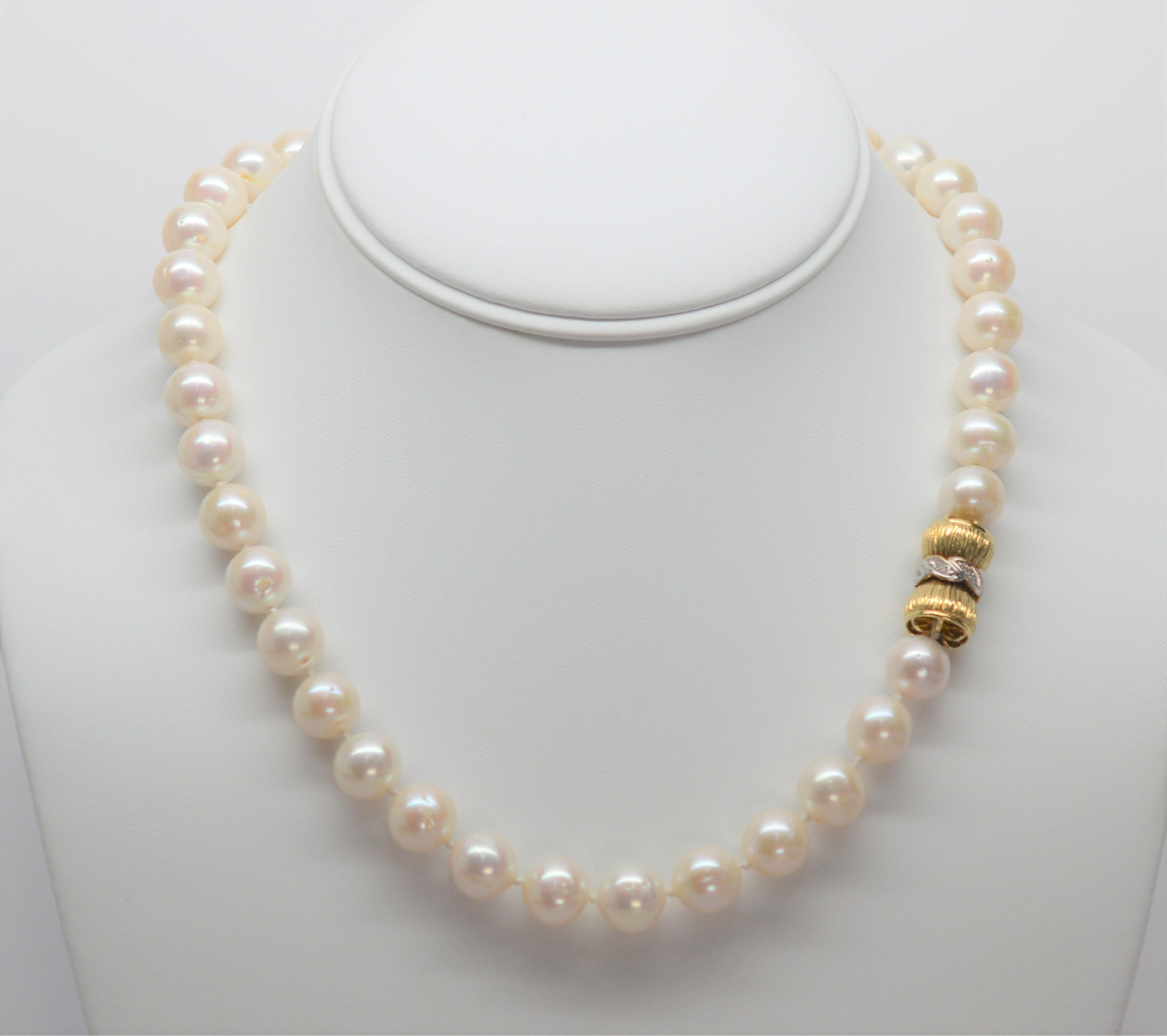 Women's Freshwater Akoya Pearl Necklace w Gold Diamond Bow Clasp