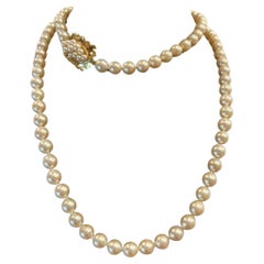 Perle des mers du Sud Longueur du collier Opéra 78cm Fermoir en or 18K et perles