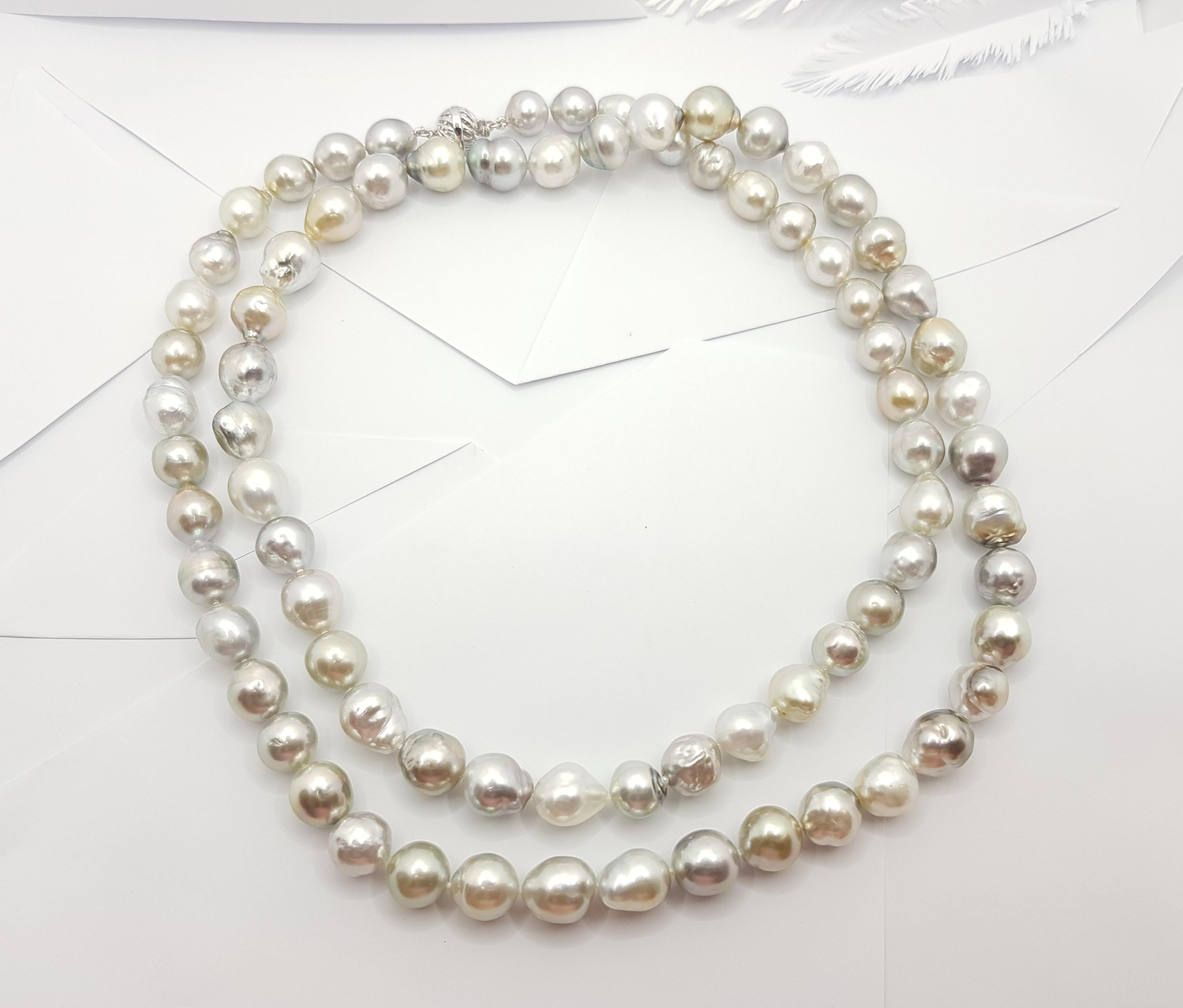 South Sea Pearl Opera Necklace with 18 Karat White Gold Clasp For Sale 7