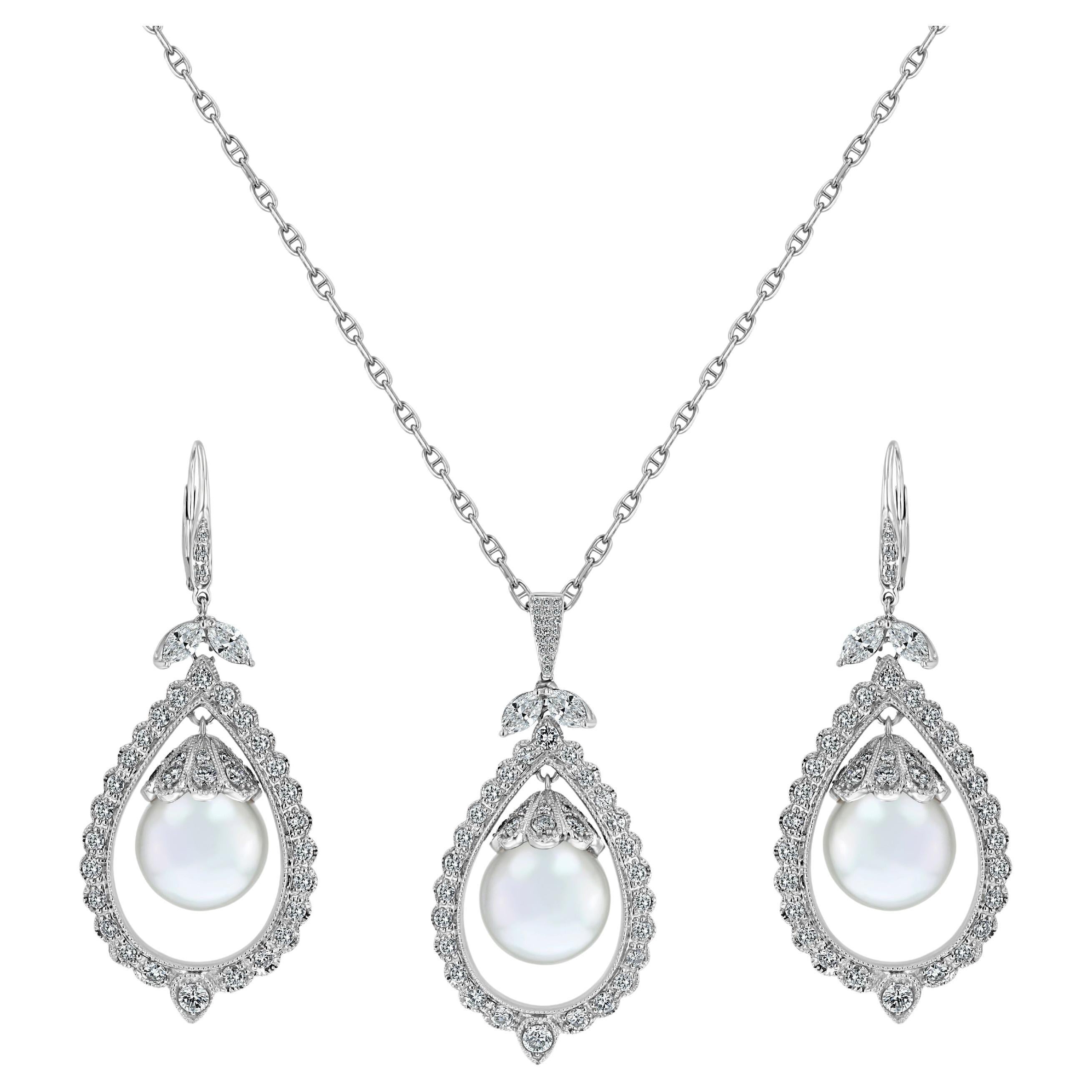 South Sea Pearl Pendant & Earring Set in 14K White Gold with Diamonds For Sale