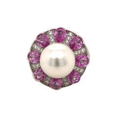 Bague cocktail en perles des mers du Sud, saphir rose et diamants