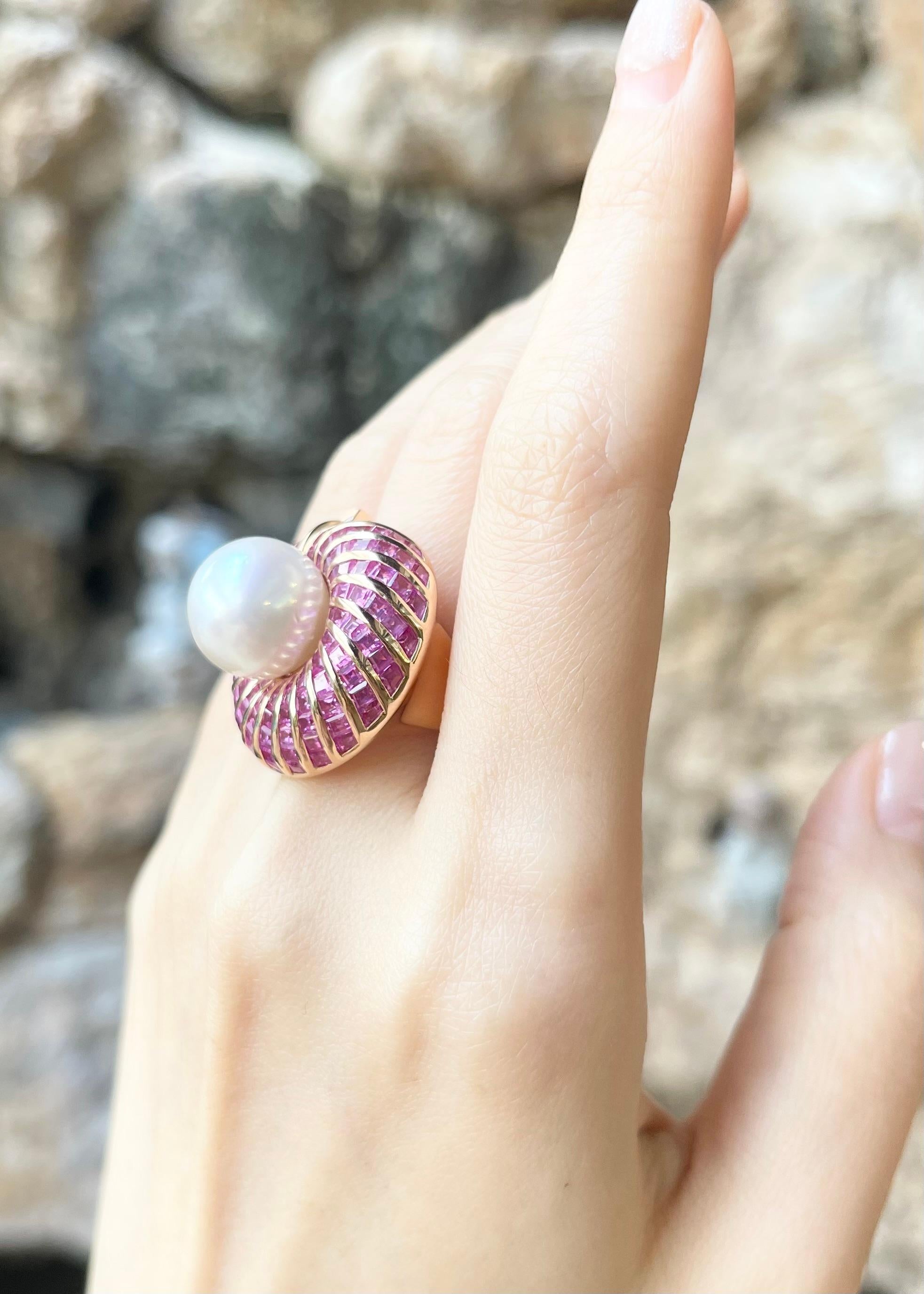 Anello con perle dei mari del Sud, zaffiri rosa e diamanti con montatura in oro rosa 18 carati In condizioni Nuovo in vendita a Bangkok, TH