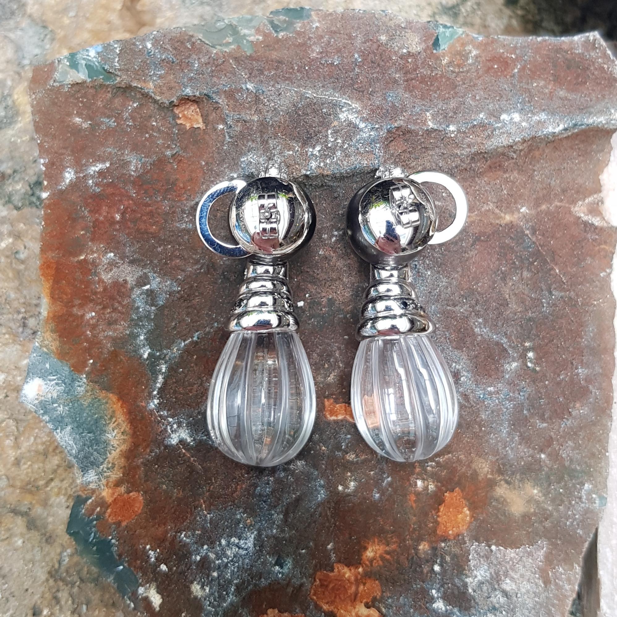 Pendientes de Perla del Mar del Sur, Cuarzo y Diamante Negro engastados en Oro Blanco de 18 Kilates en Nuevo estado para la venta en Bangkok, TH