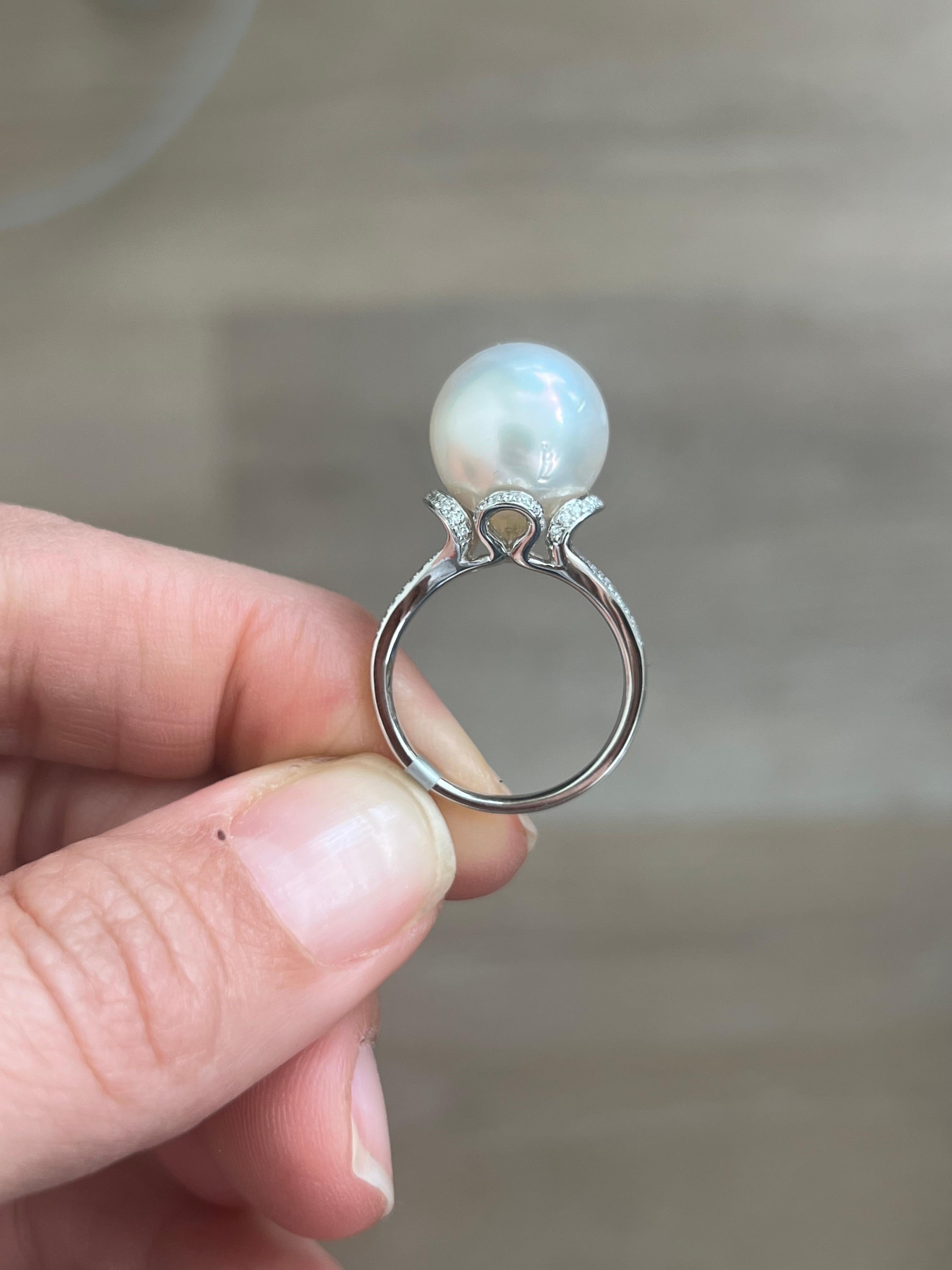 Women's South Sea Pearl Ring 18k White Gold For Sale