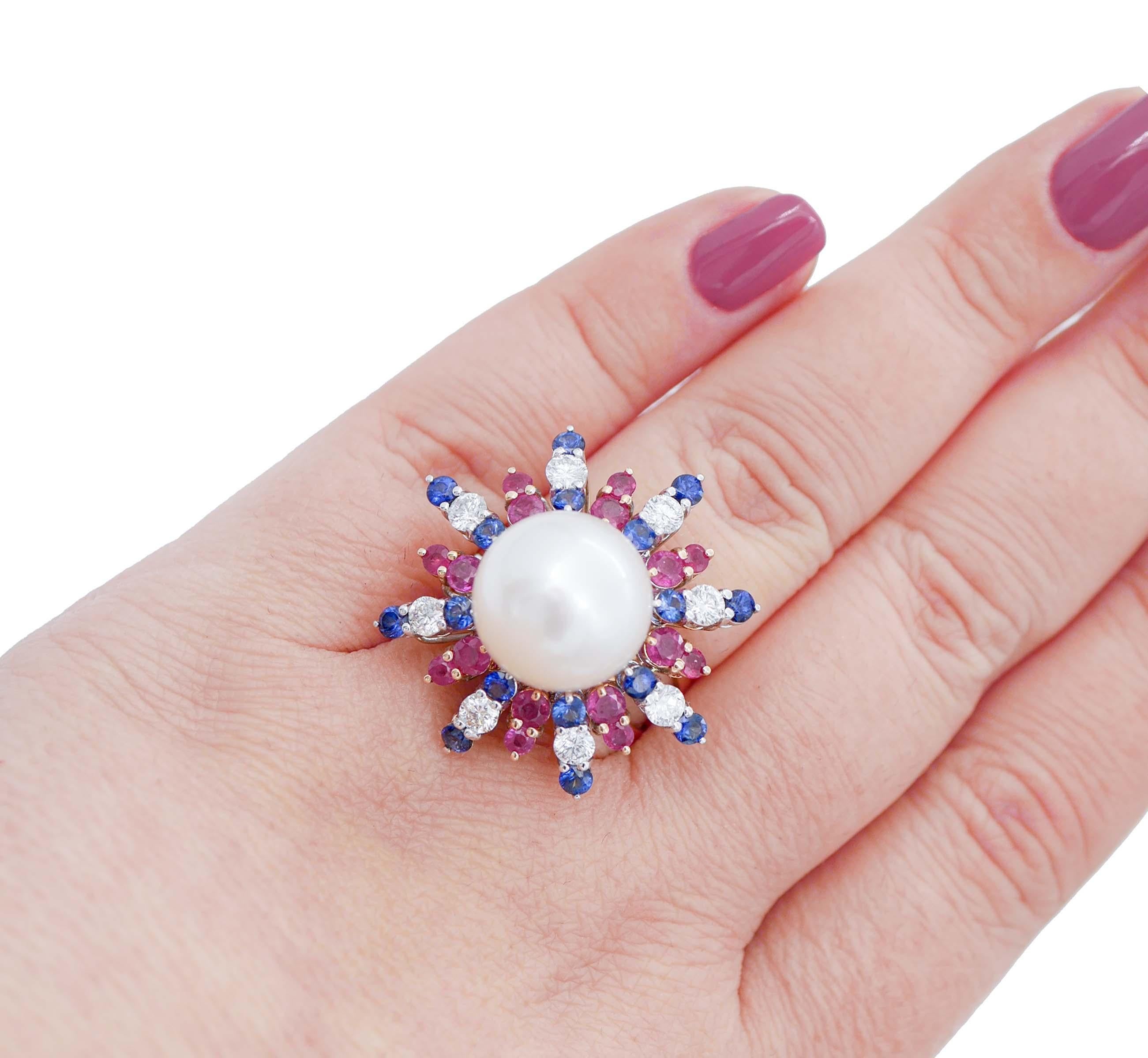 South-Sea Pearl, Rubies, Sapphires, Diamonds, 14 Karat Rose and White Gold Ring In Good Condition For Sale In Marcianise, Marcianise (CE)
