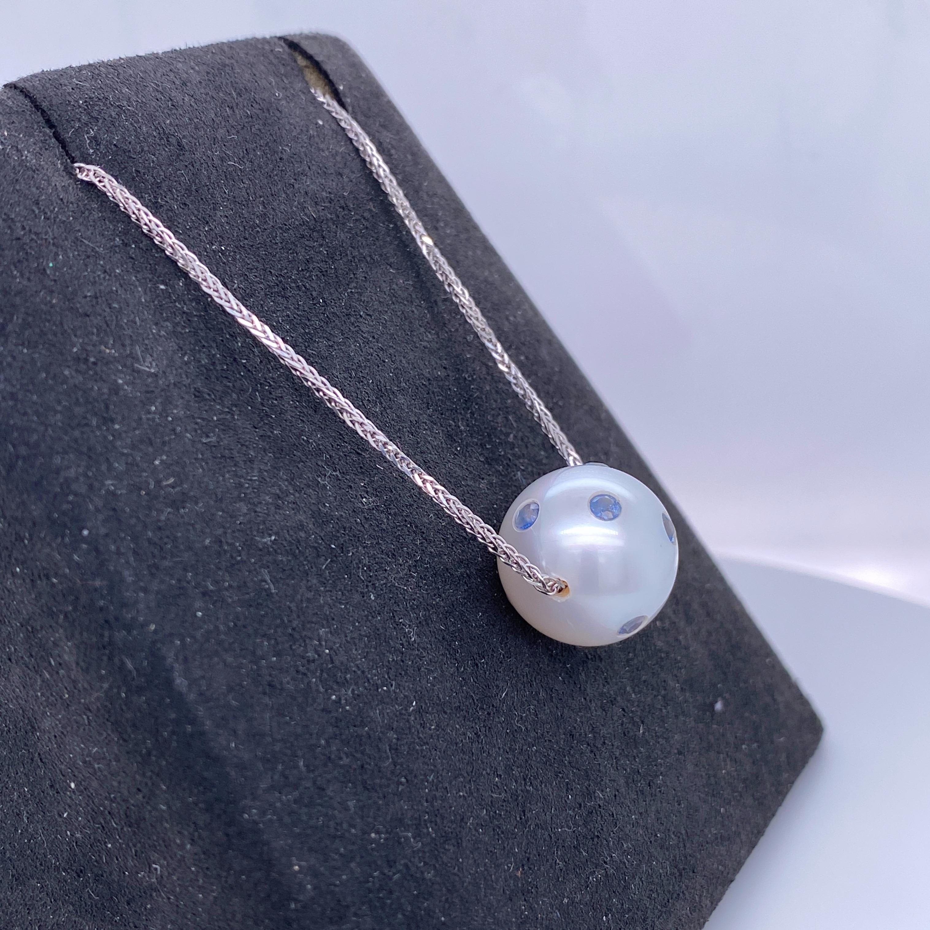Women's South Sea Pearl Sapphire Slide Necklace 0.60 Carat 18 Karat White Gold For Sale