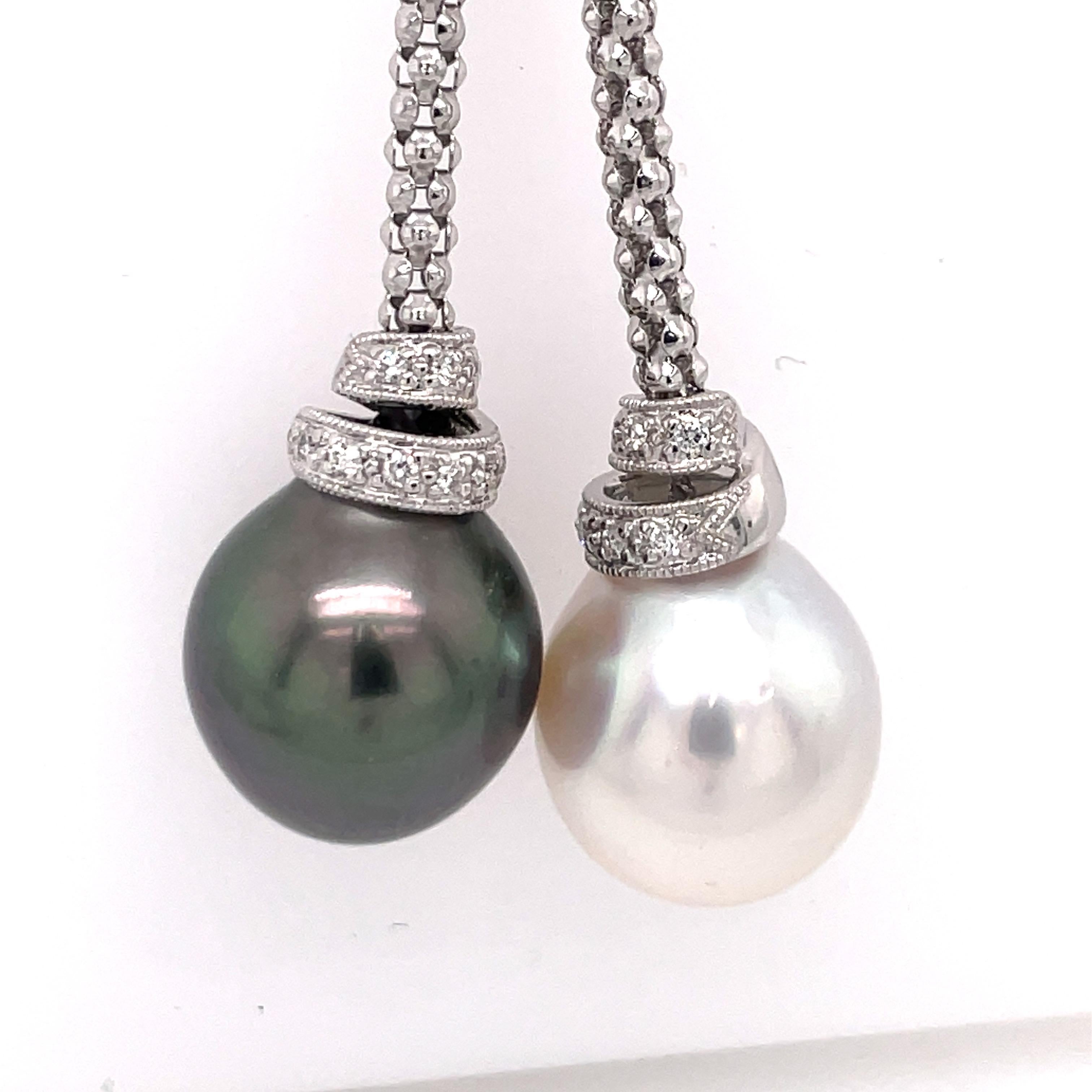 Contemporain Collier lariat en or blanc 18 carats avec perles des mers du Sud et diamants de Tahiti, 12 à 13 mm en vente
