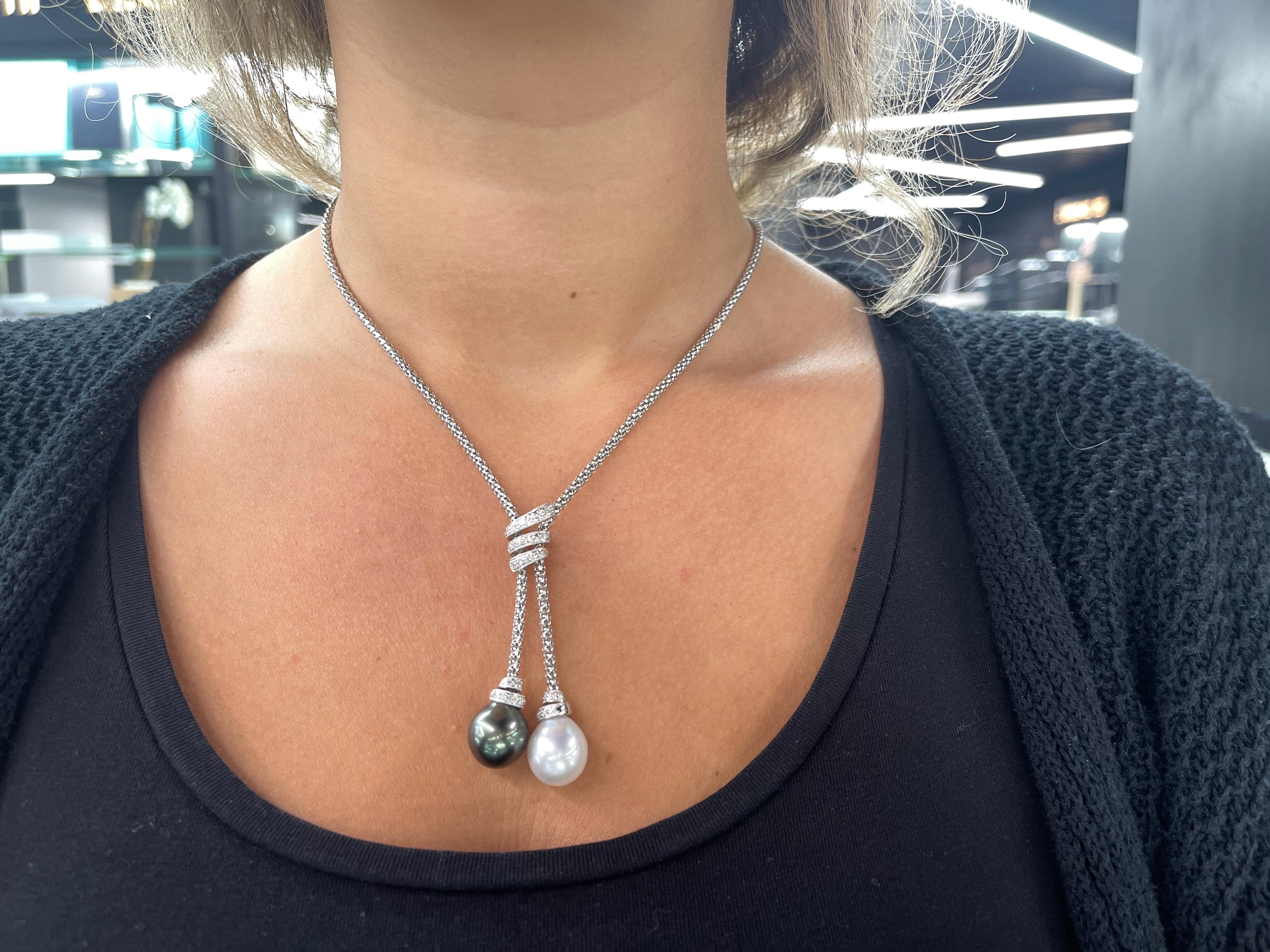 South Sea Pearl Tahitian Diamond Lariat Necklace 18 Karat White Gold In New Condition For Sale In New York, NY