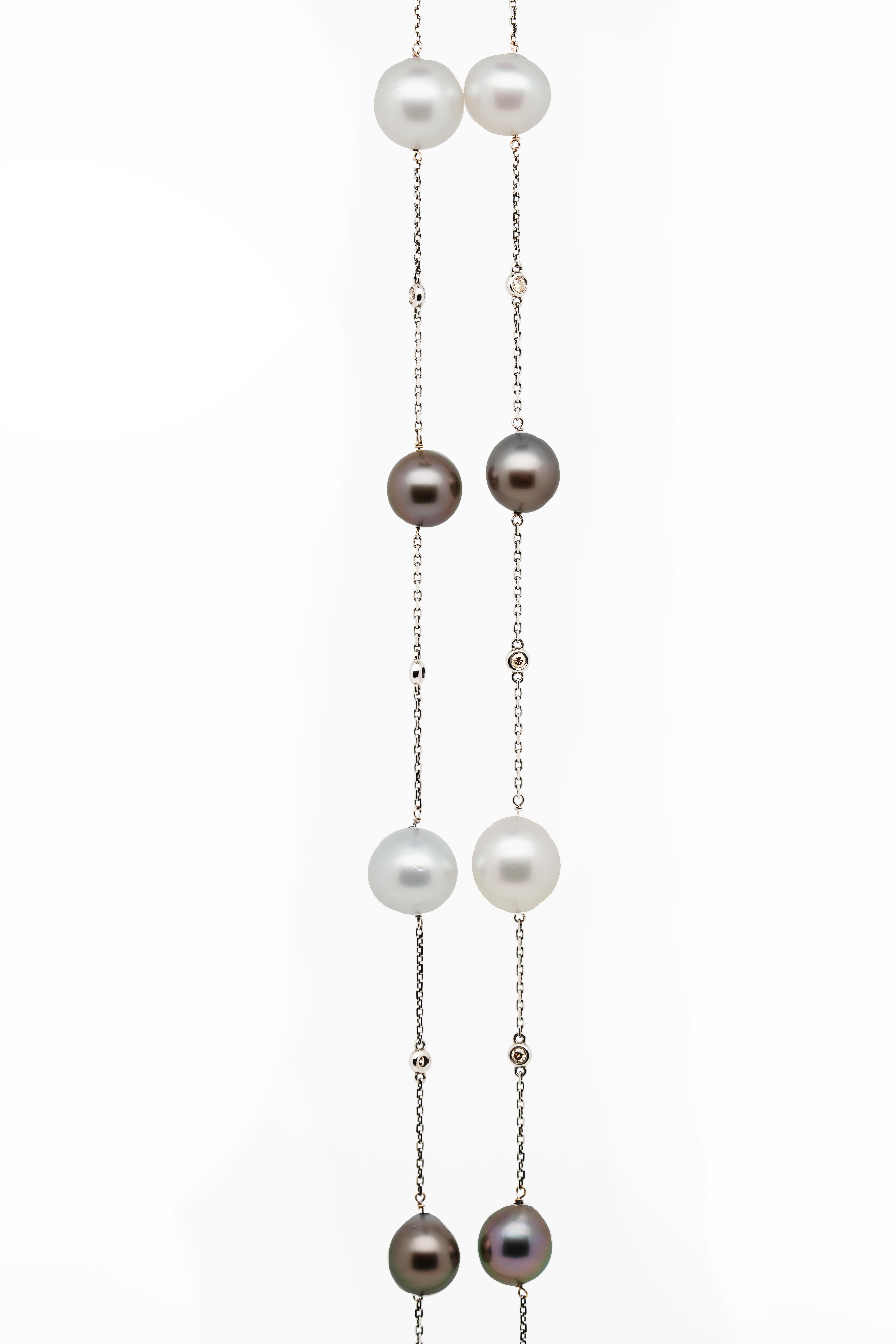 Südseeperlen-, Tahiti-Perlen- und Diamant-Halskette, 18 Karat Gold, Austy Lee (Moderne) im Angebot