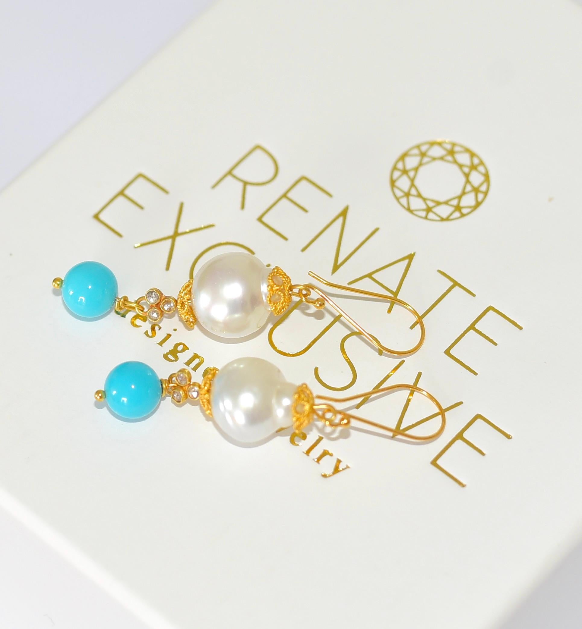 Pendientes colgantes de estilo artesano, únicos e impresionantes. Los pequeños diamantes champán añaden brillo. 
Todo en este pendiente está hecho de materiales preciosos y semipreciosos. Además, las auténticas cuentas de la Bella