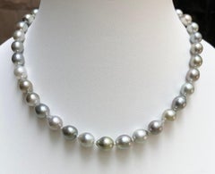South Sea Pearl with 18 Karat Gold Clasp