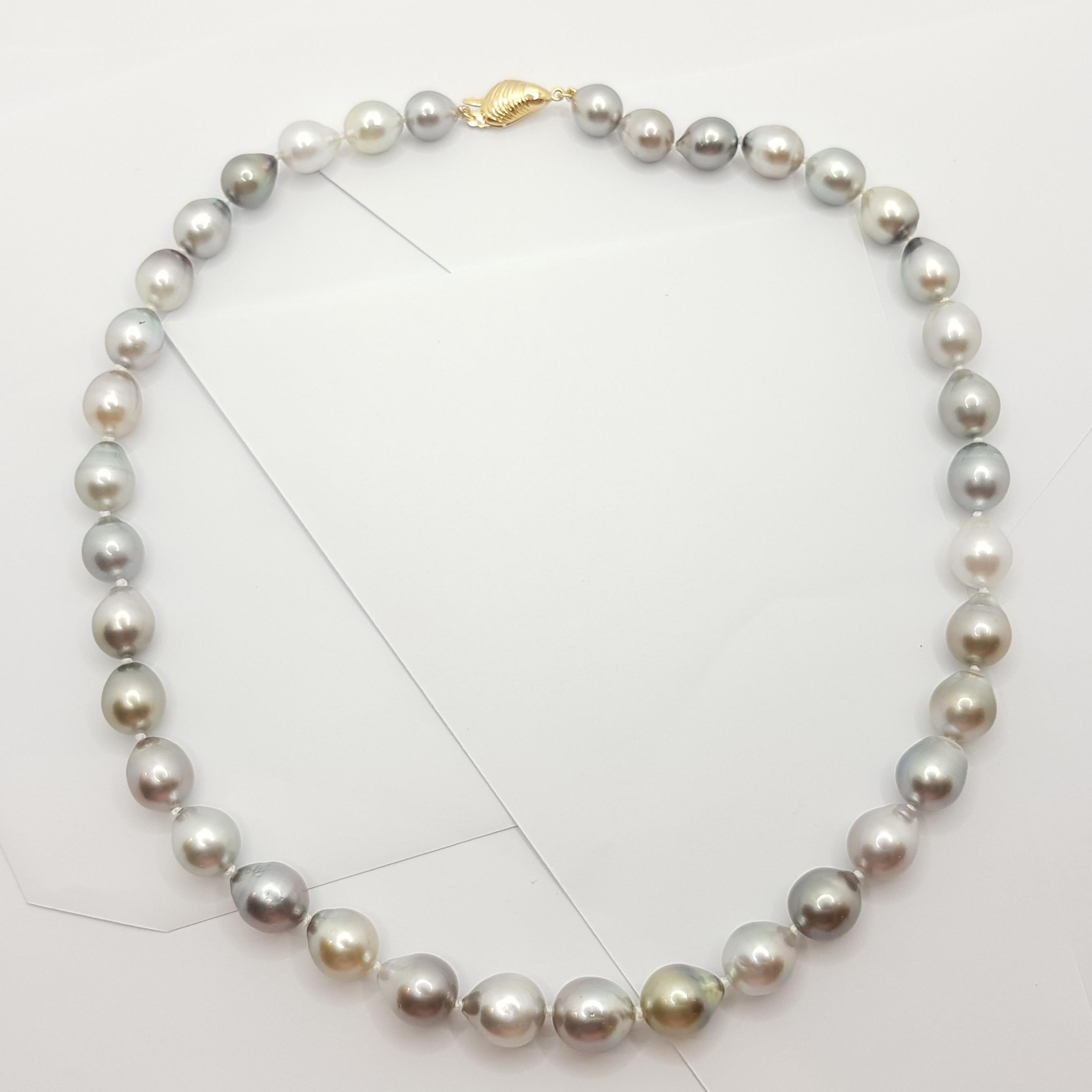 South Sea Pearl with 18 Karat Gold Clasp For Sale 2