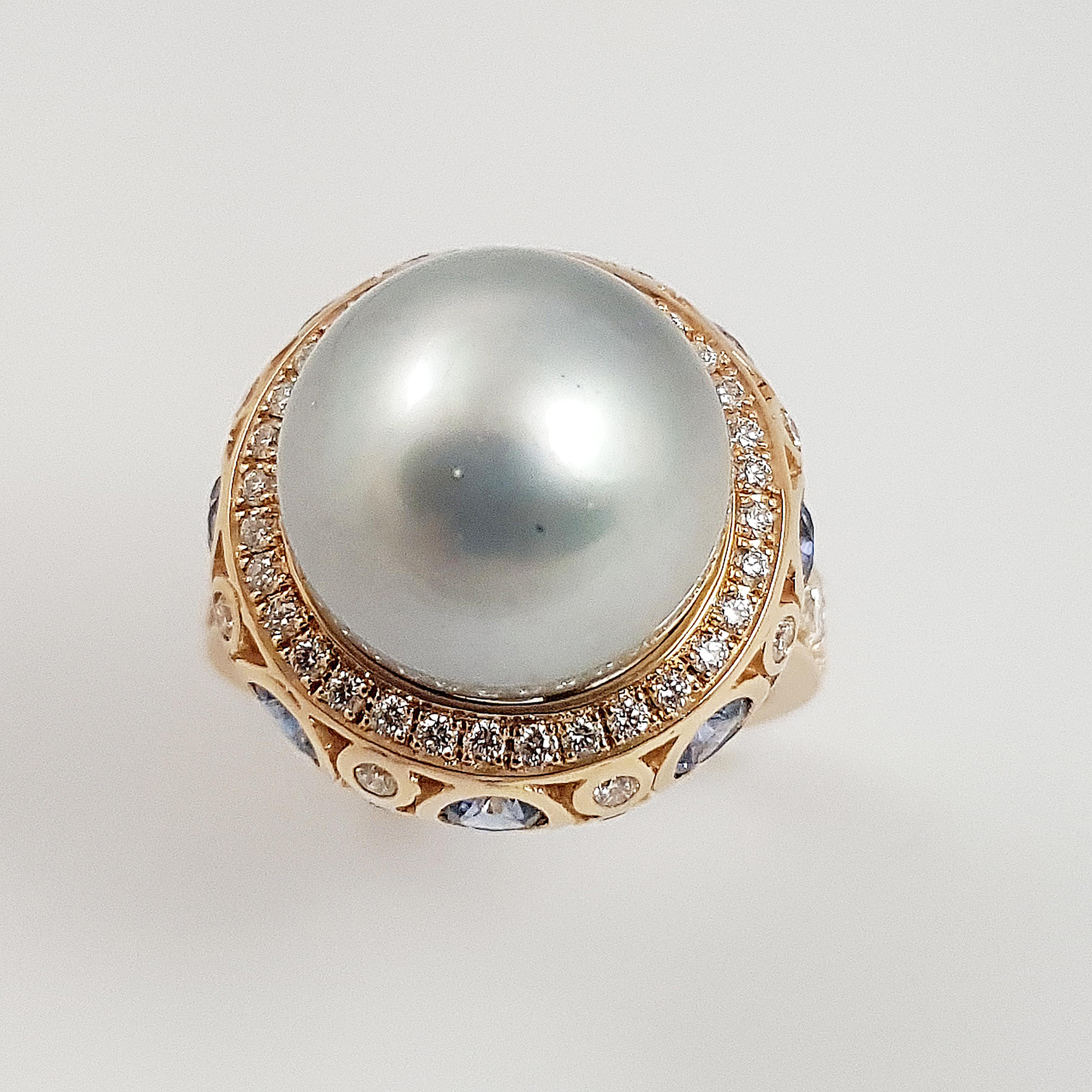 South Sea Pearl with Blue Sapphire 1.54 carats and Diamond 0.78 carat Ring set in 18 Karat Rose Gold Settings

Width: 1.7 cm
Length: 1.7 cm 
Ring Size: 53

