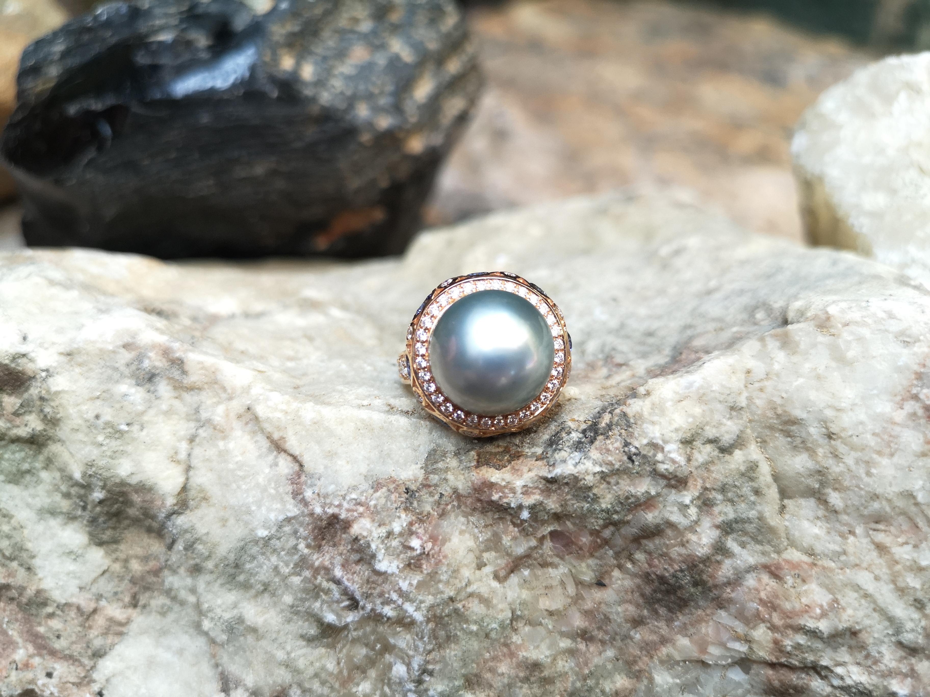 Uncut South Sea Pearl with Blue Sapphire and Diamond ing set in 18 Karat Rose Gold For Sale