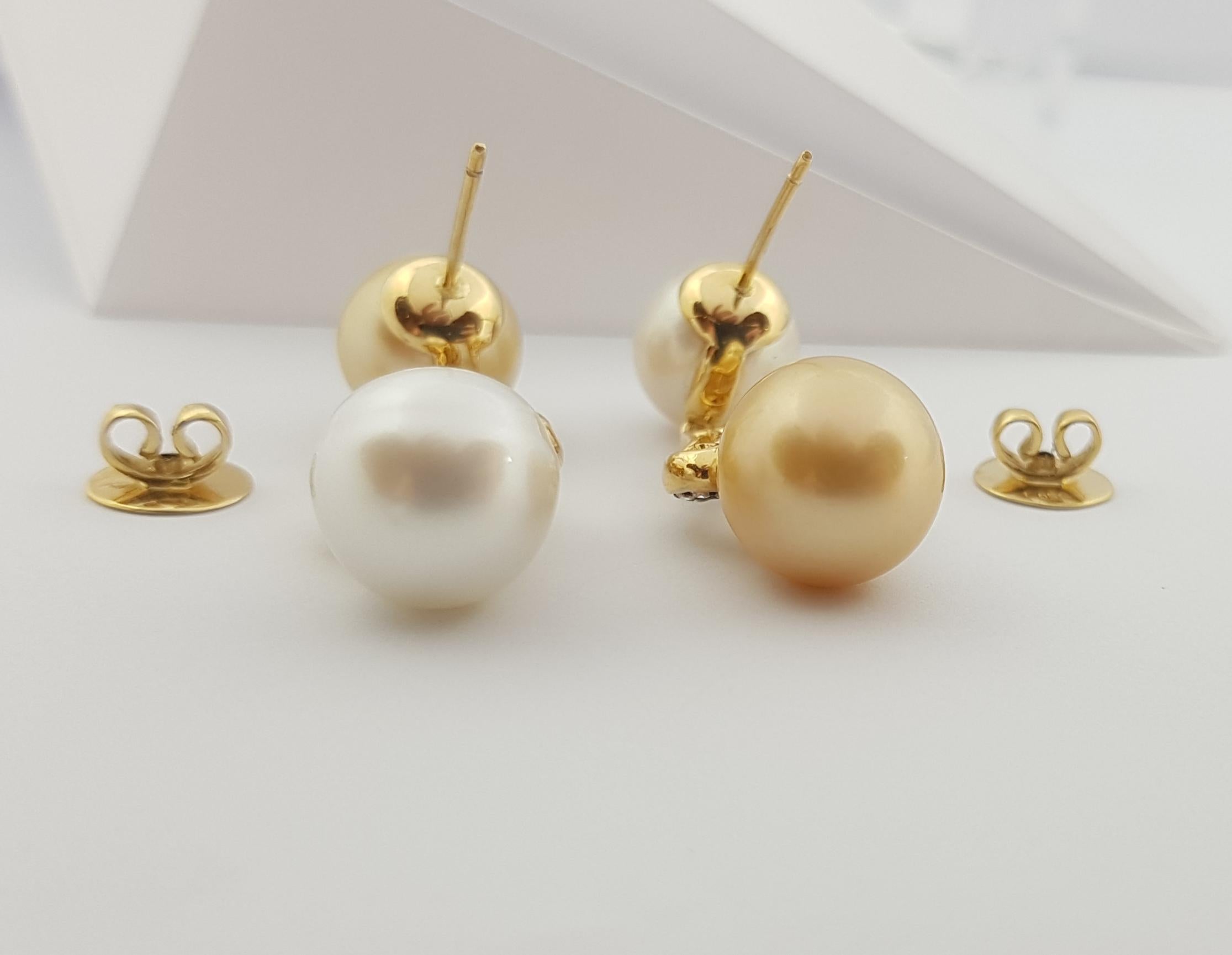 Orecchini con perle dei mari del sud e diamanti da 0,42 carati con montatura in oro 18 carati in vendita 1