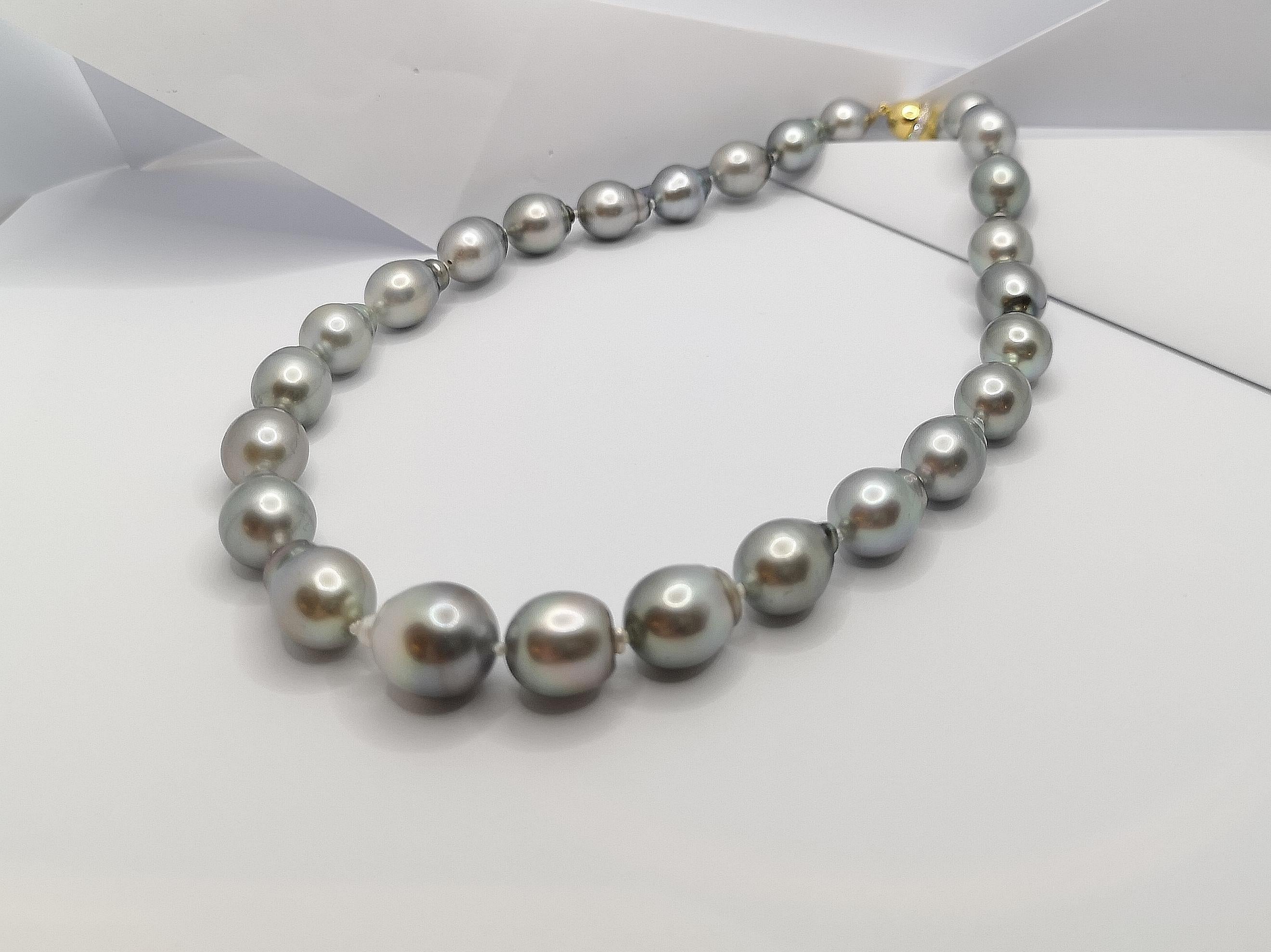 South Sea Pearl with Diamond 18 Karat Gold Lock For Sale 1