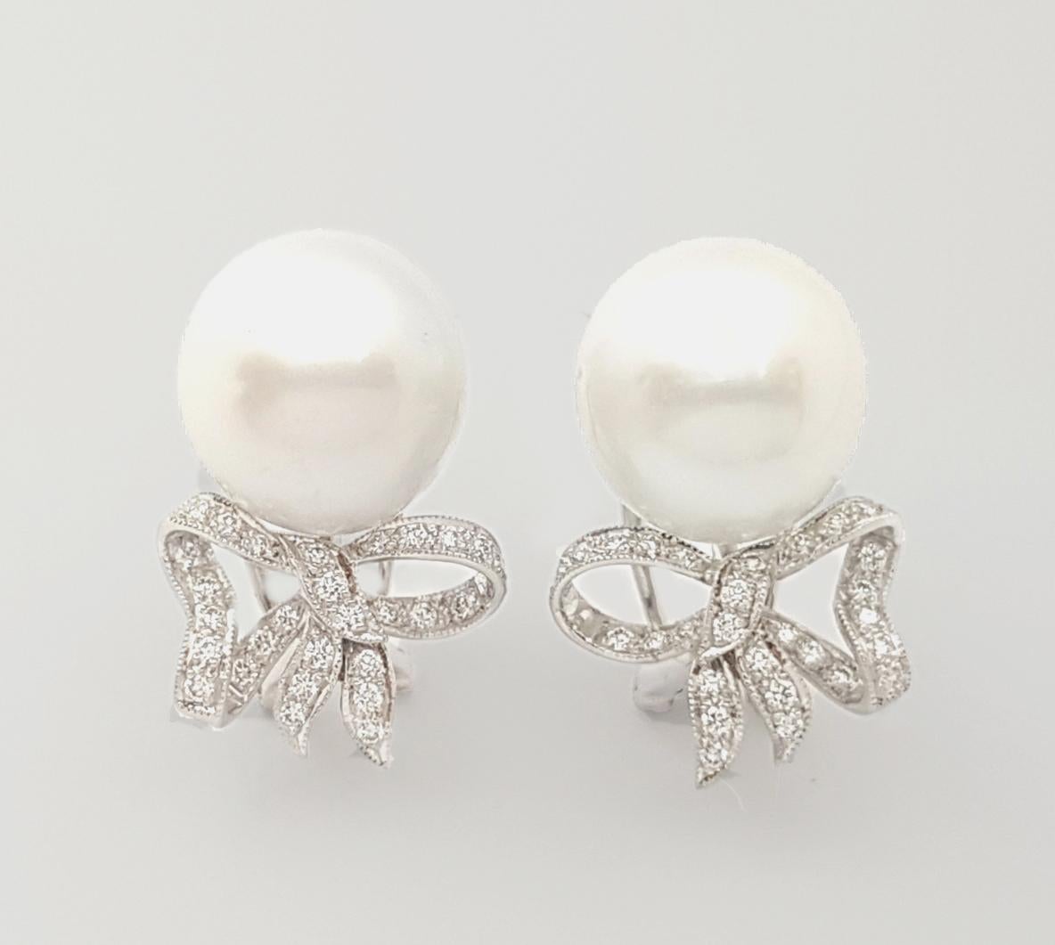 pearl bow earring set
