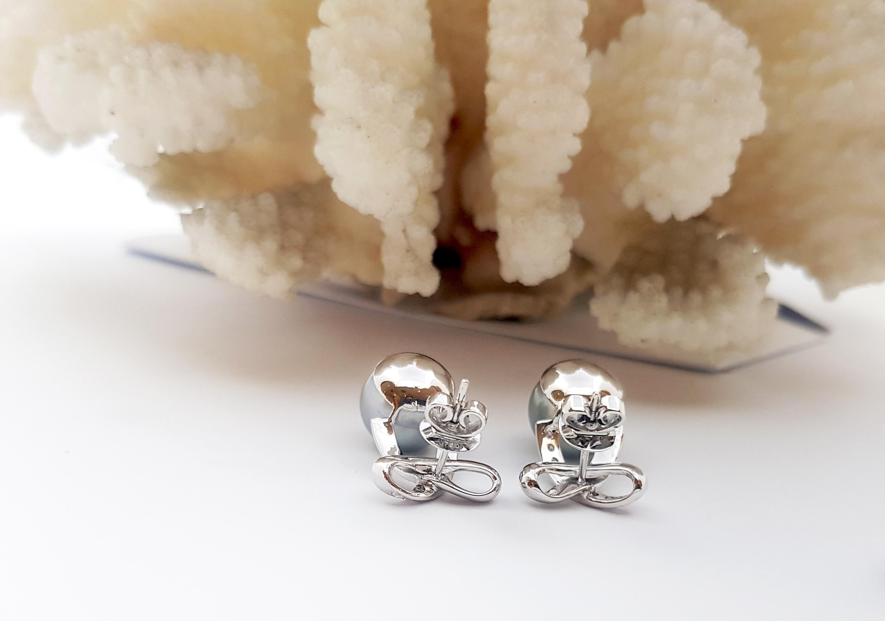 Südseeperlen-Ohrringe mit Diamantschleife in 18 Karat Weißgold-Fassungen gefasst im Angebot 3