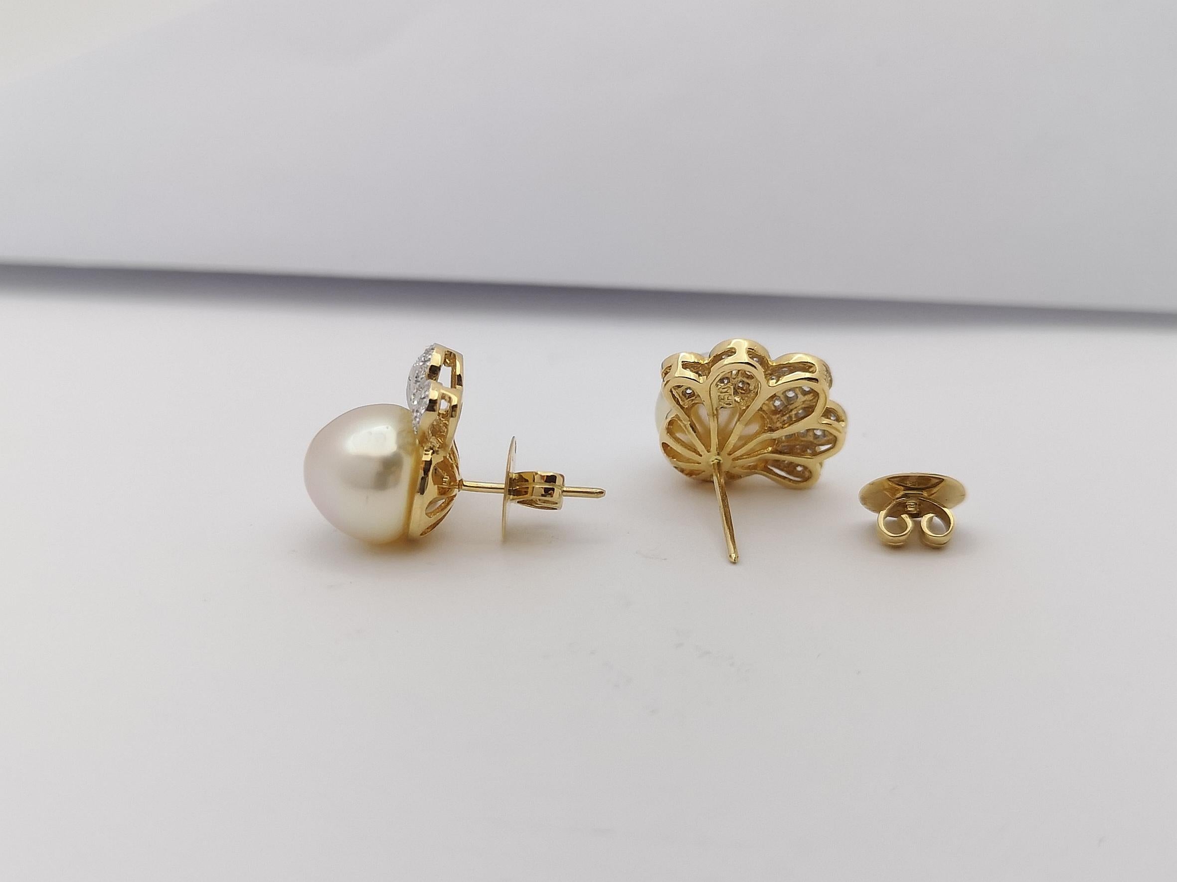 Women's South Sea Pearl with Diamond Earrings Set in 18 Karat Gold Settings For Sale
