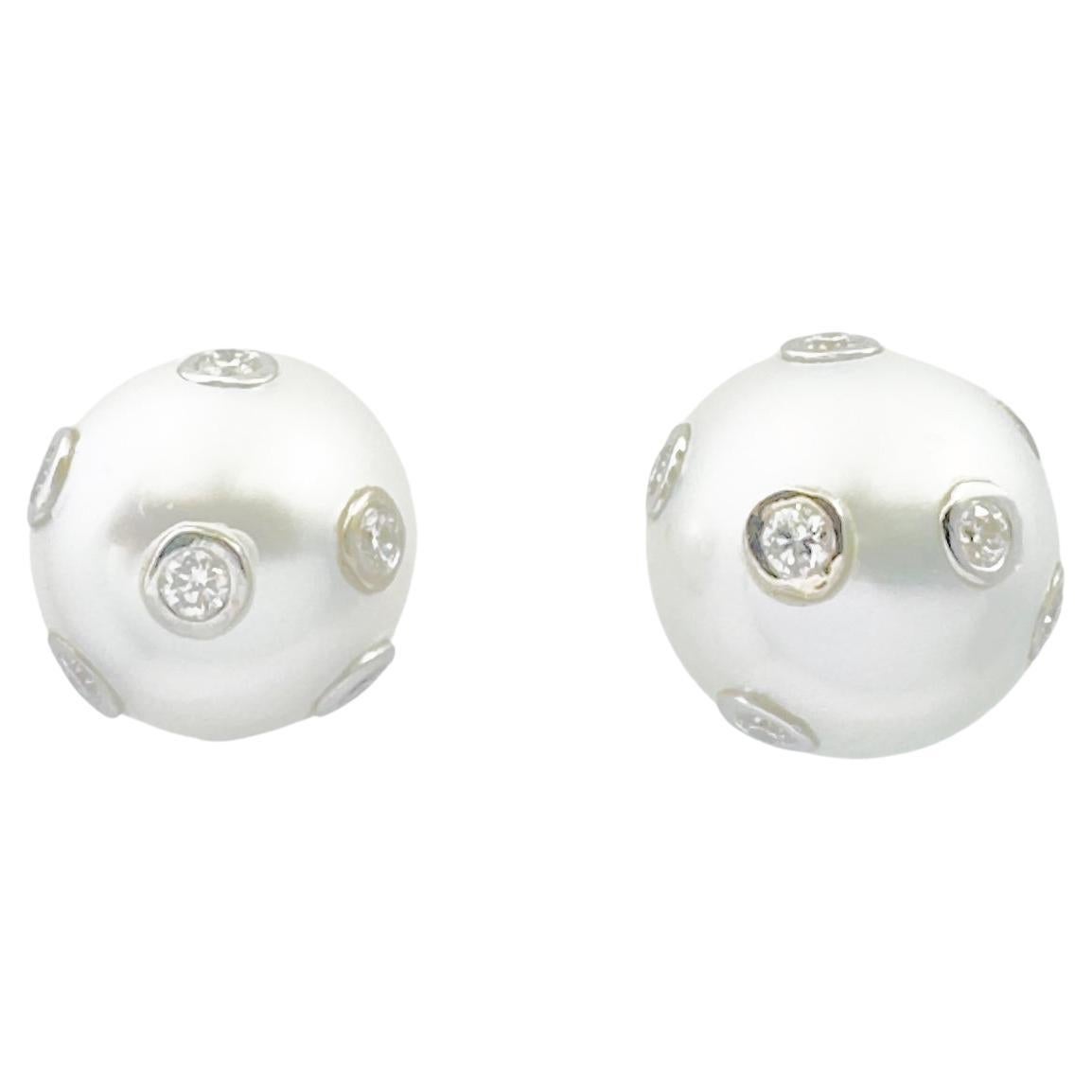 South Sea Pearl with Diamond Earrings set in 18K Gold Settings