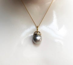 South Sea Pearl with Diamond Pendant Set in 18 Karat Gold Settings