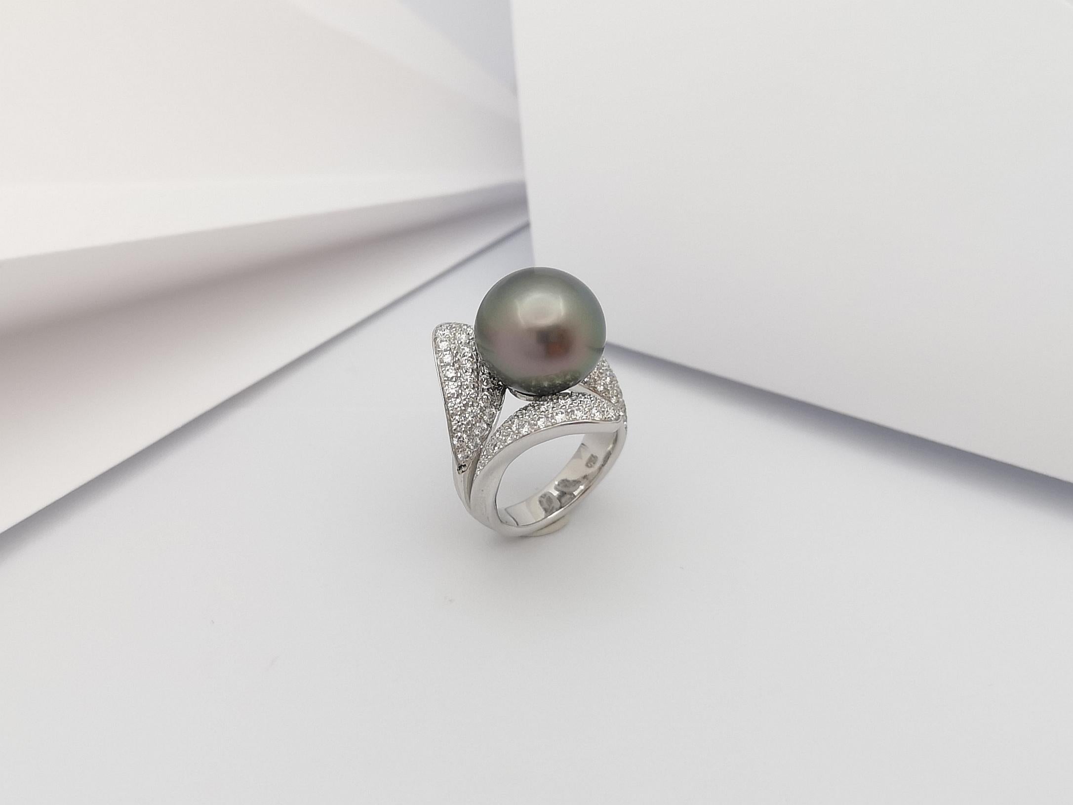 South Sea Pearl with Diamond Ring Set in 18 Karat White Gold Settings For Sale 8