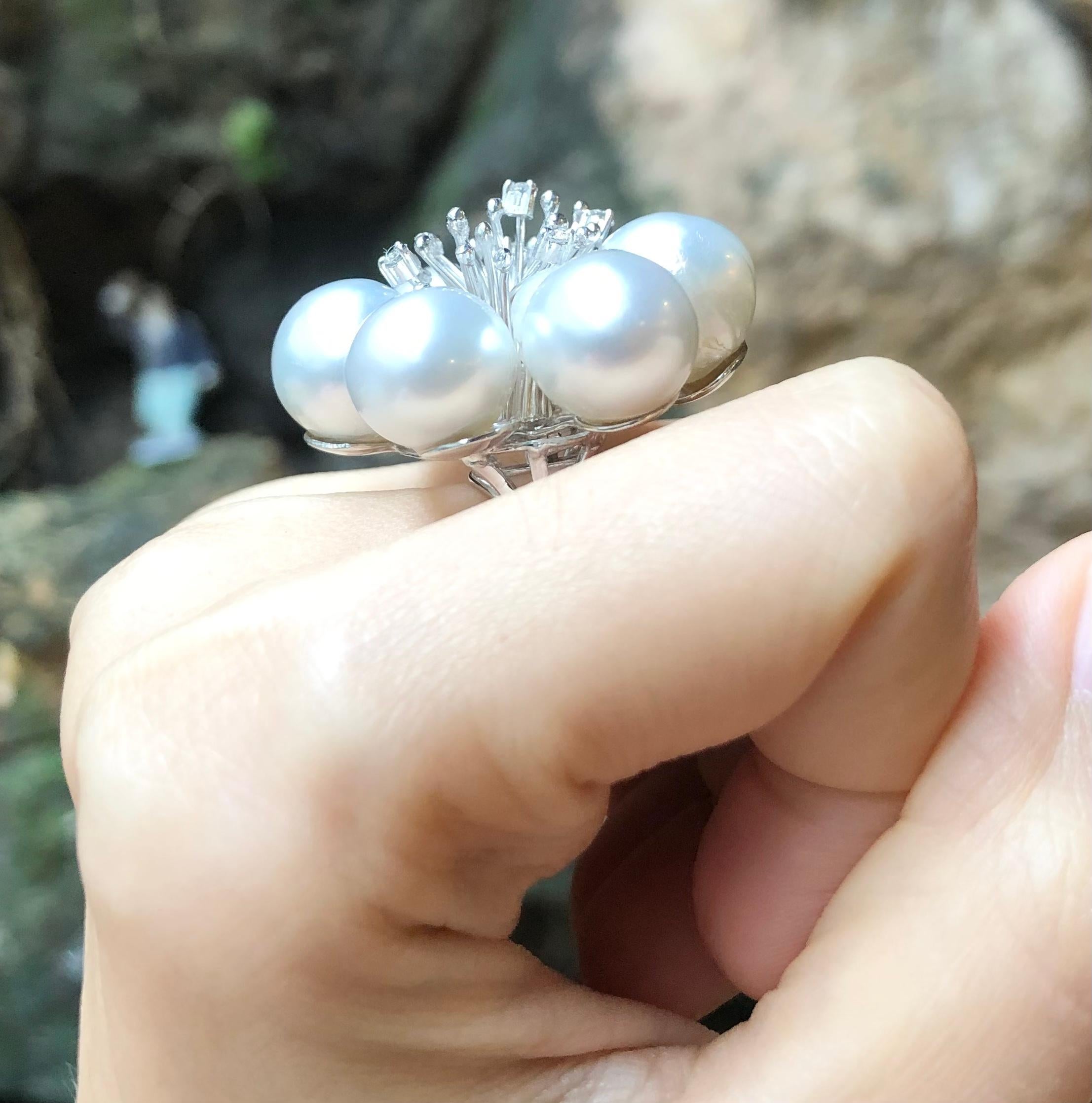 South Sea Pearl with Diamond Ring Set in 18 Karat White Gold Settings For Sale 2