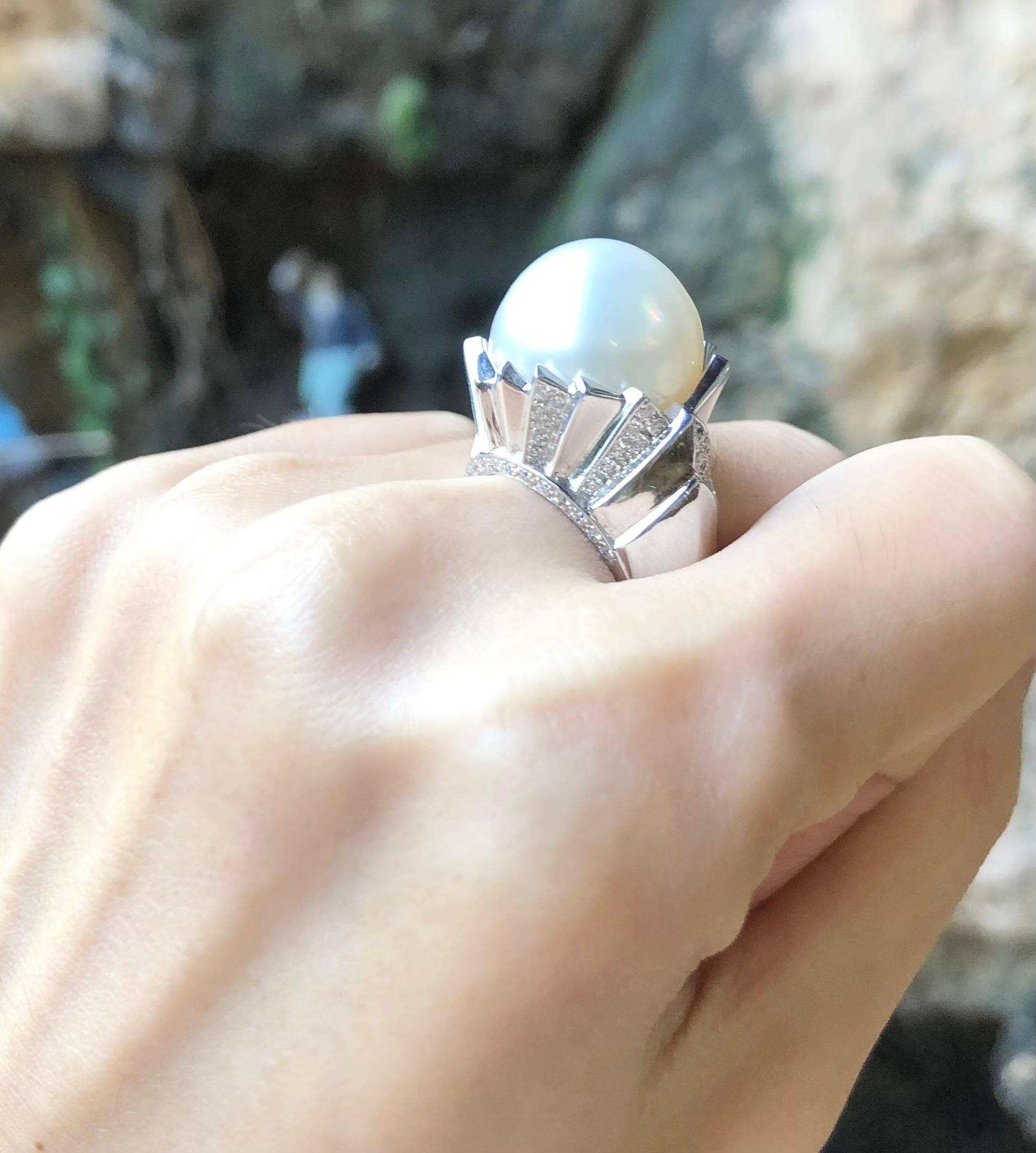 South Sea Pearl with Diamond Ring Set in 18 Karat White Gold Settings For Sale 1