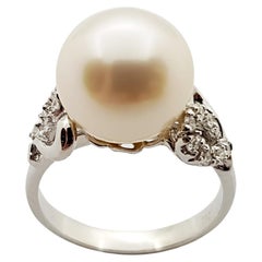 South Sea Pearl with Diamond  Ring set in 18 Karat White Gold Settings