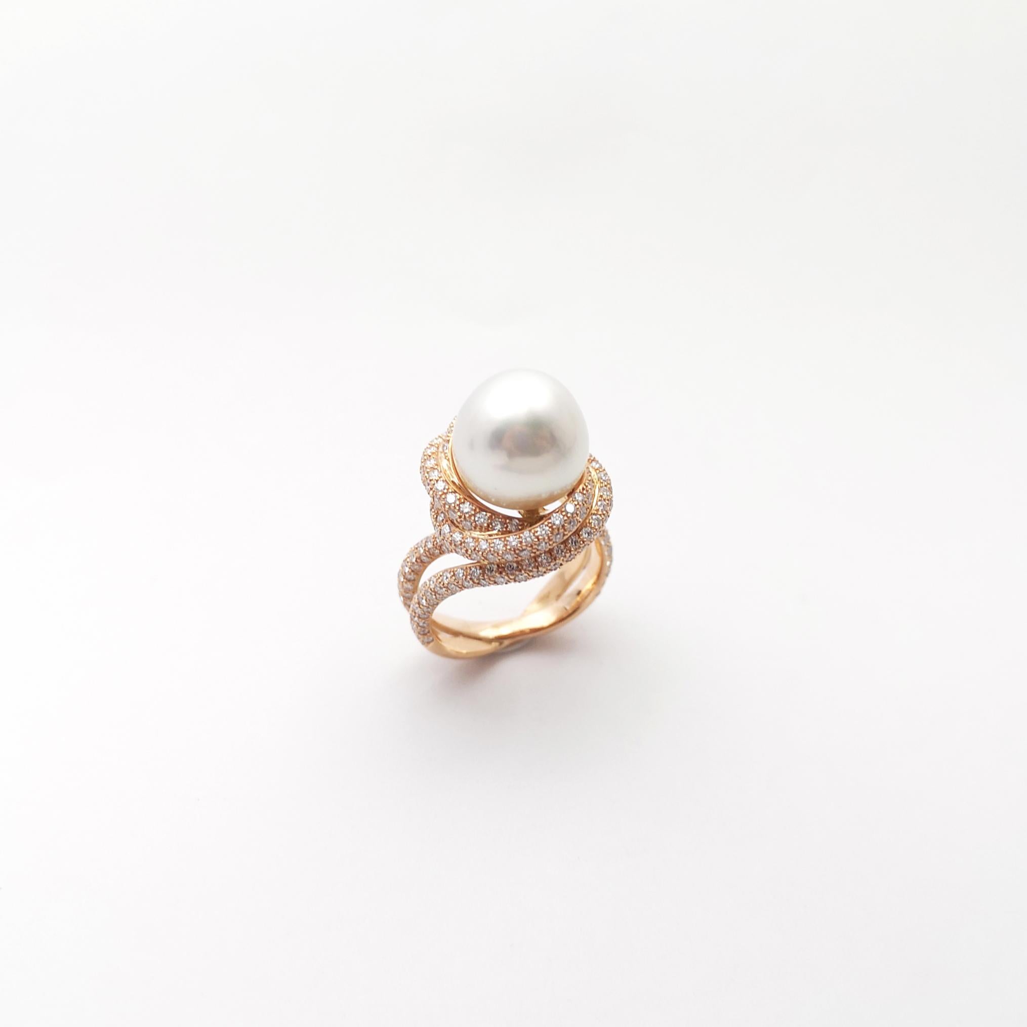 Bague en or rose 18 carats ornée d'une perle des mers du Sud et d'un diamant en vente 2