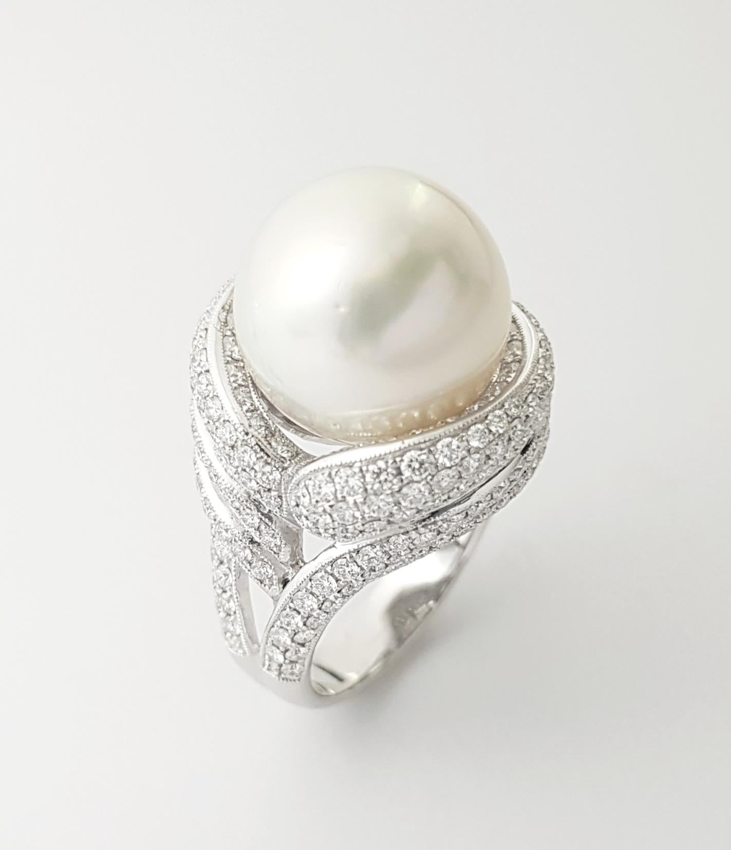 Bague en platine 950 avec perles des mers du Sud et diamants en vente 13