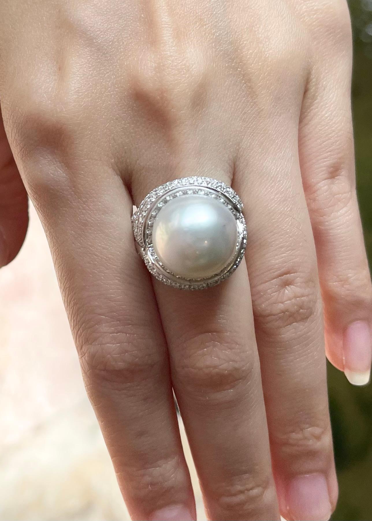 Taille brillant Bague en platine 950 avec perles des mers du Sud et diamants en vente