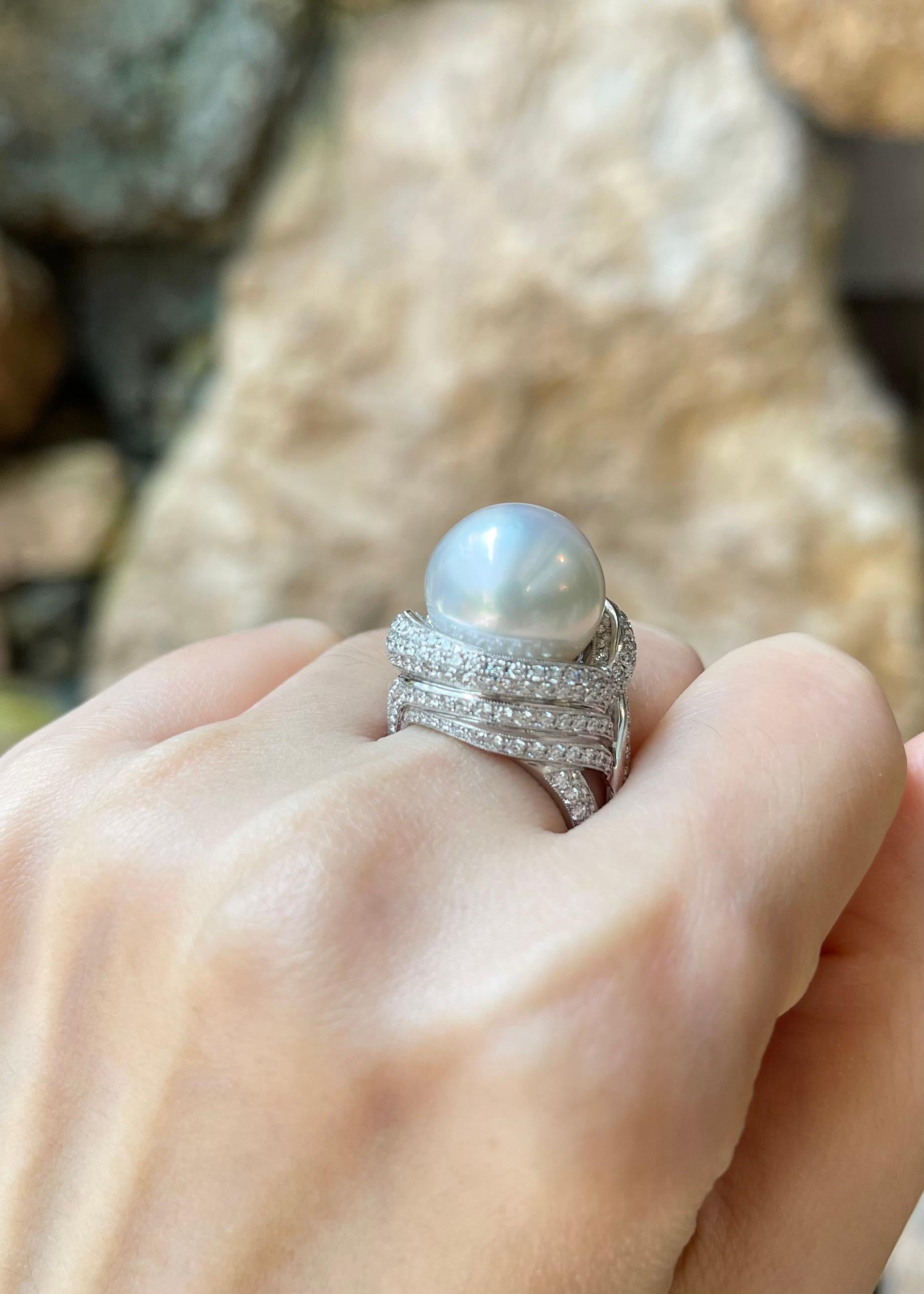 Bague en platine 950 avec perles des mers du Sud et diamants Pour femmes en vente