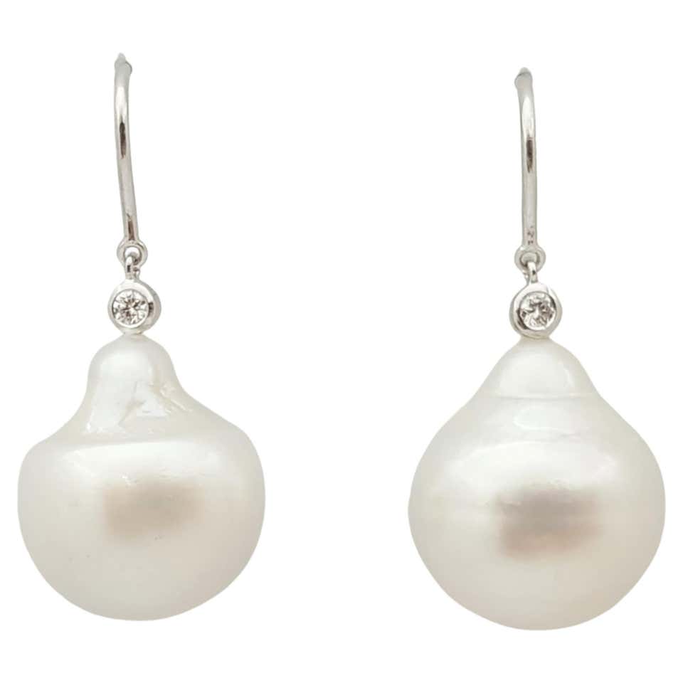 South Sea Pearl Earrings Set in 18 Karat Gold Settings at 1stDibs ...