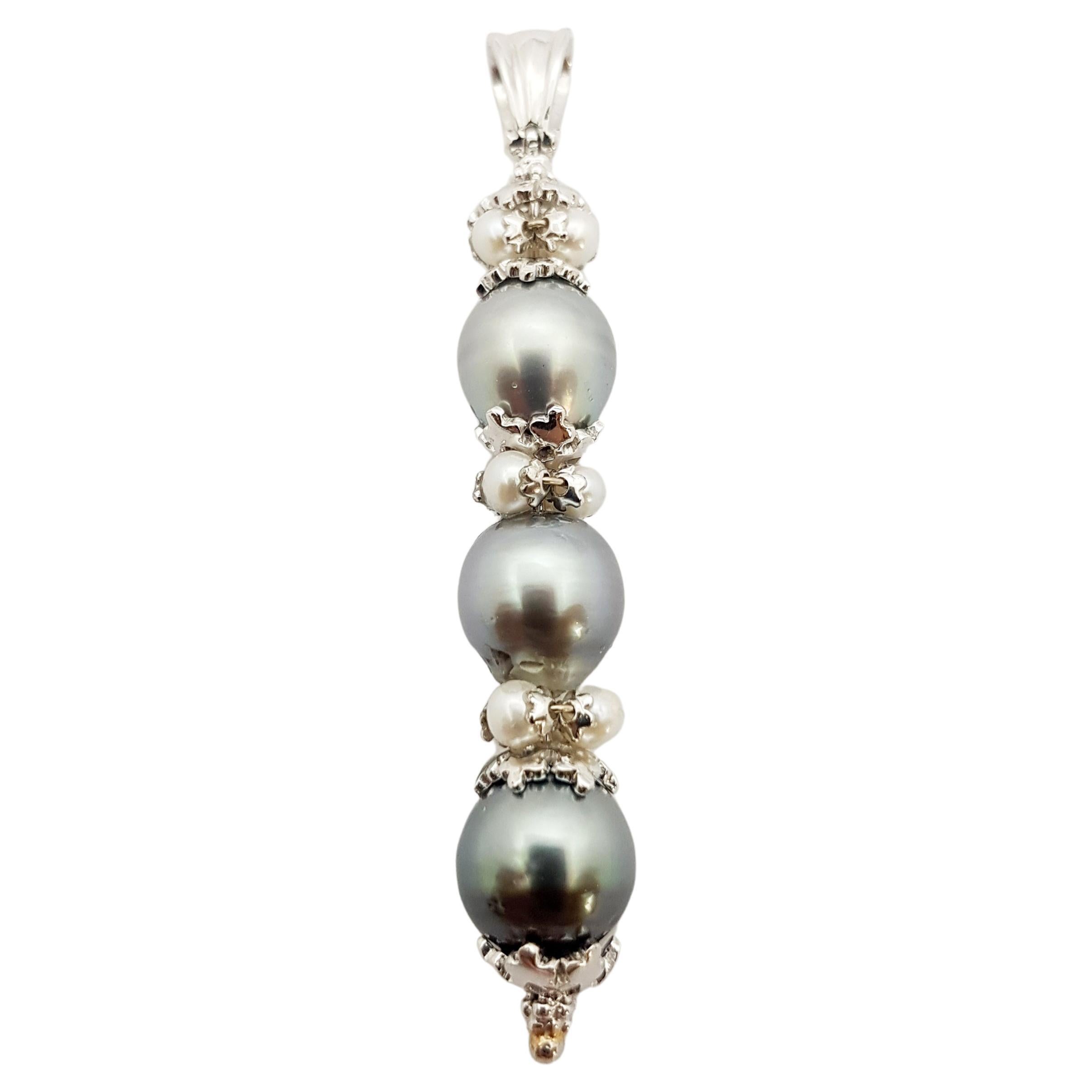 South Sea Pearl with Fresh Water Pearl Pendent in 18 Karat White Gold Settings For Sale