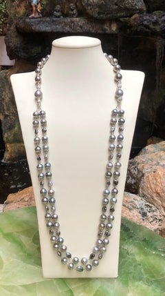 South Sea Pearl with Keshi Pearl Necklace Set in 18 Karat White Gold Settings