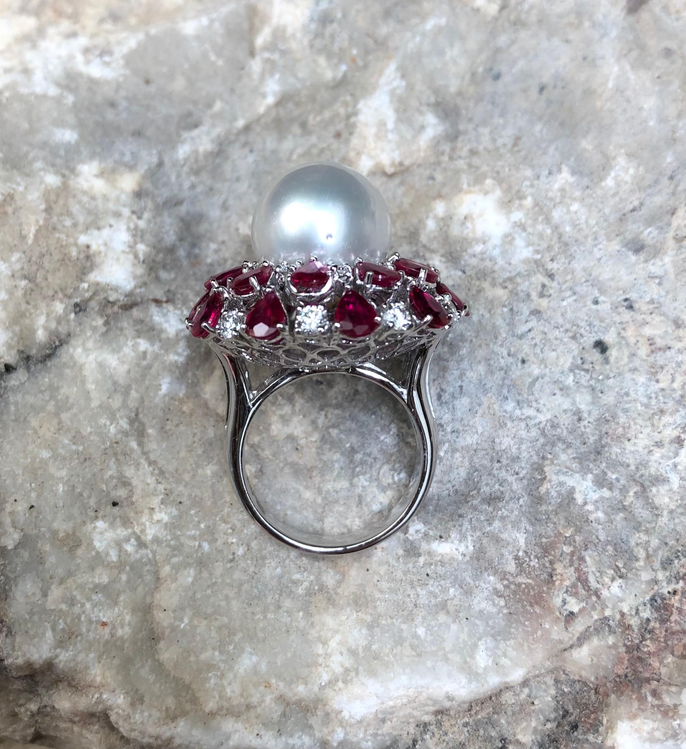 South Sea Pearl with Ruby and Diamond Ring Set in 18 Karat White Gold Settings For Sale 2