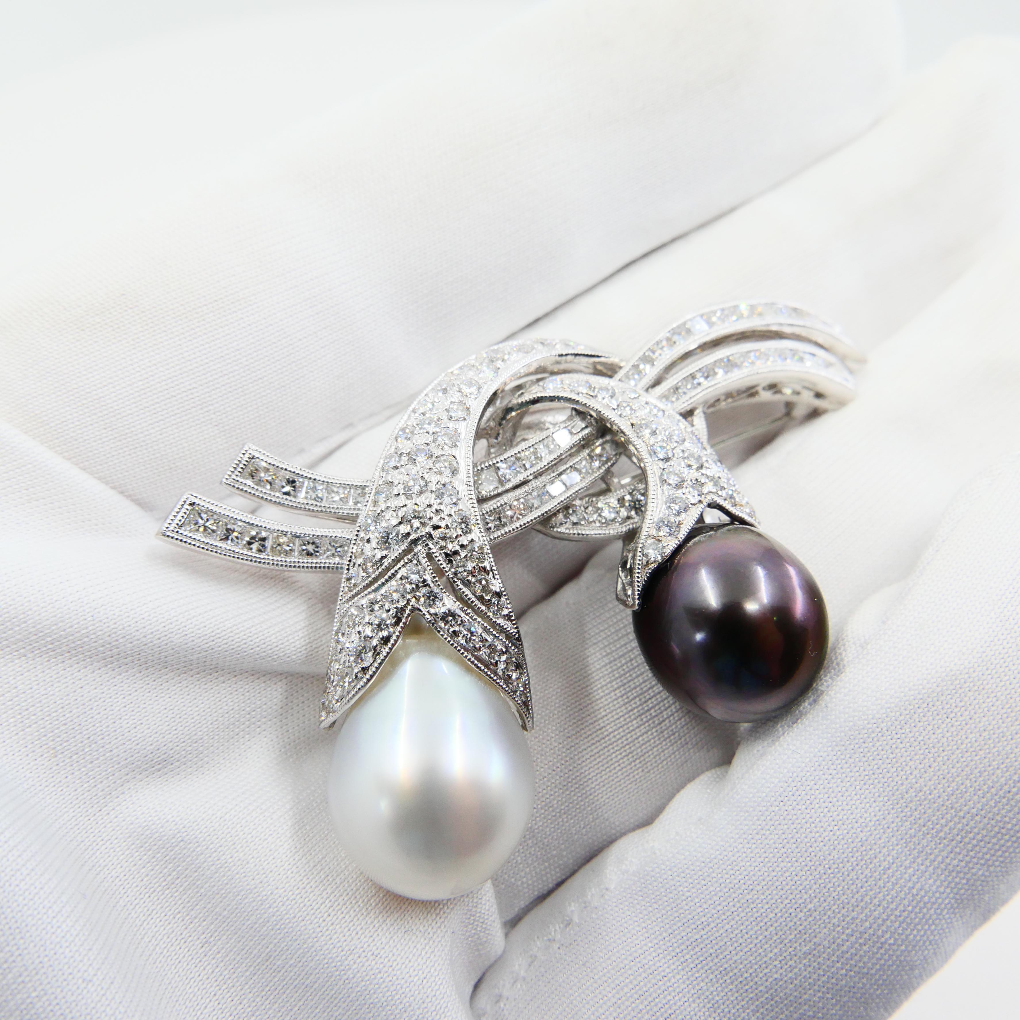 South Sea Pearls and Diamond Brooch Pendant, Nice Solid Fine Jewelry For Sale 5