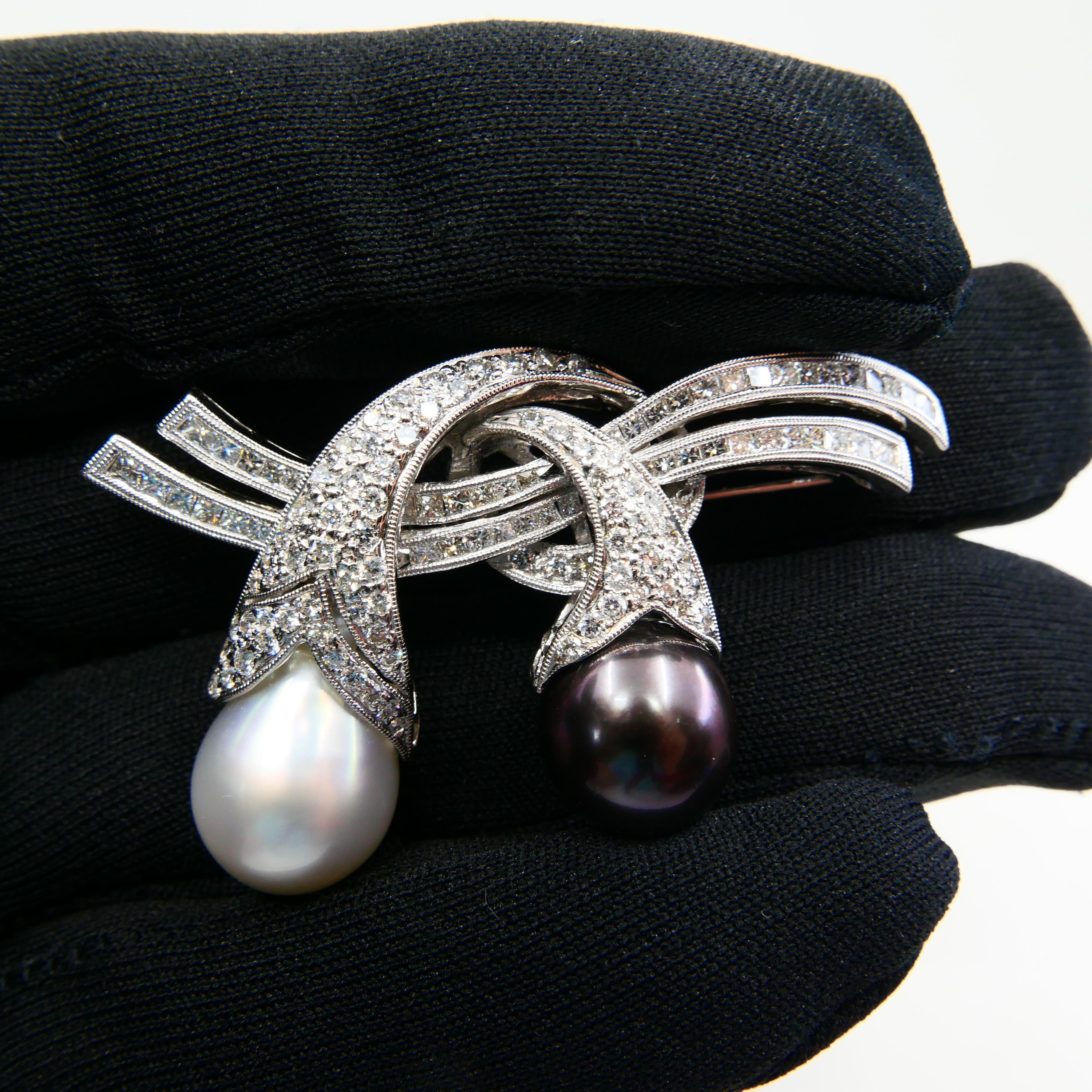 South Sea Pearls and Diamond Brooch Pendant, Nice Solid Fine Jewelry For Sale 6