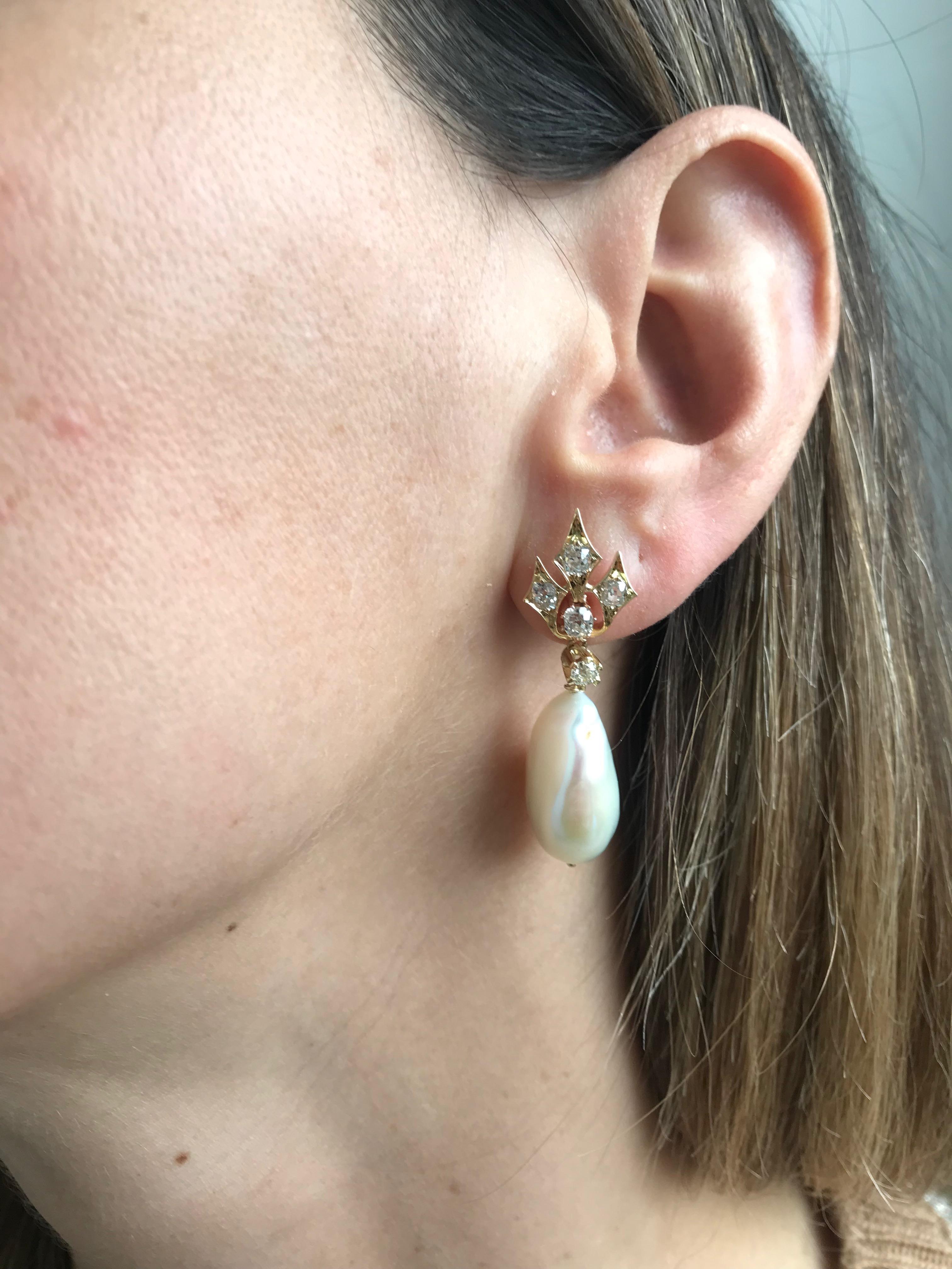 South Sea Pearls Diamond Gold Earrings 1
