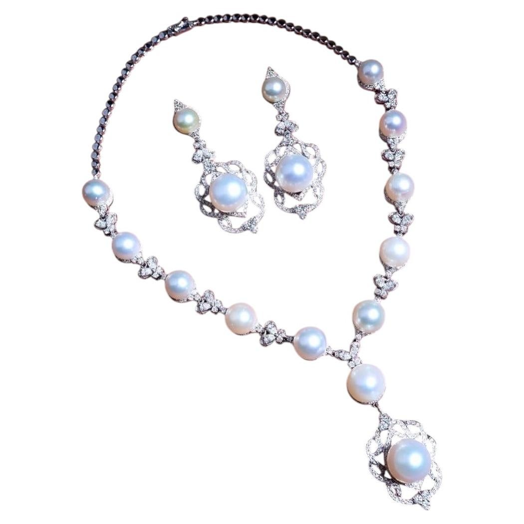 Collier et boucles d'oreilles en or 14k avec perles des mers du Sud et diamants
