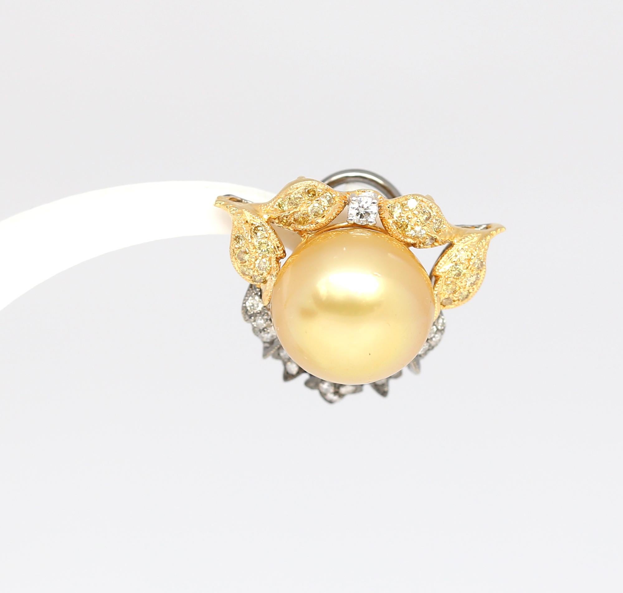 South Sea Pearls Earrings 15 mm Diamonds Yellow Black Gold, 1990 4
